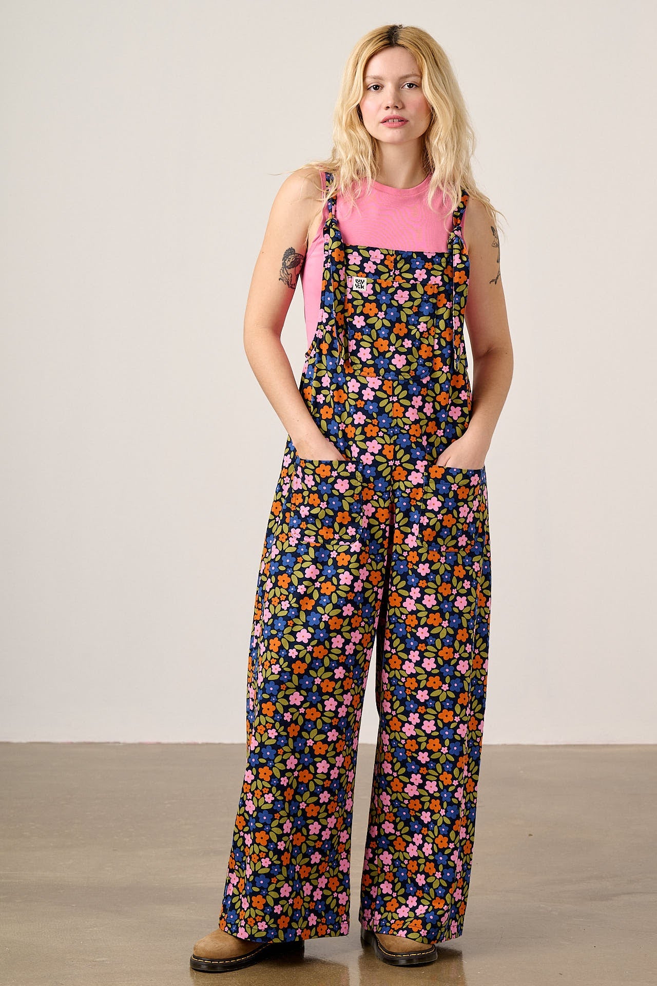 Arlo - Cotton Wide Leg Dungarees in Navy Floral