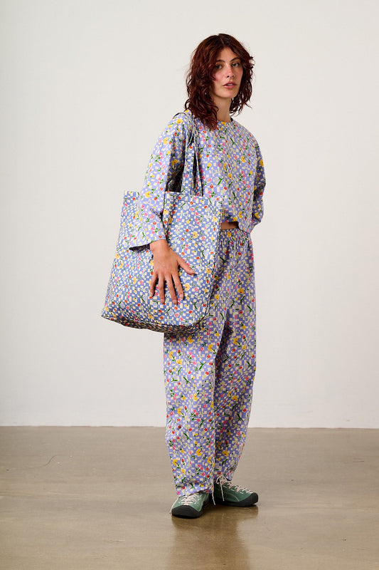 Catalina - Oversized Tote in Ditsy Floral Checkerboard