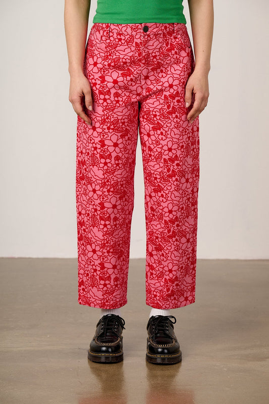 Drew - Cropped Straight Leg Cotton Trousers in Red & Pink Kahlo Bloom