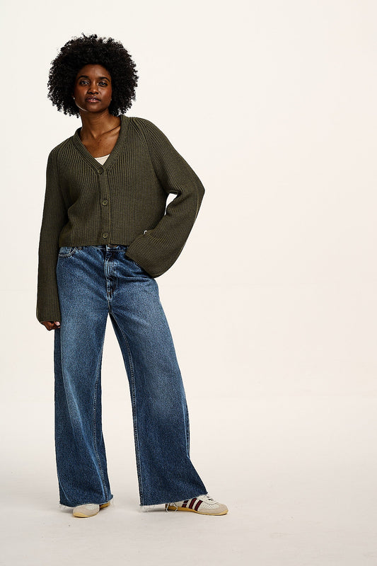 Robyn - V-Neck Cotton Cardigan in Ivy Green