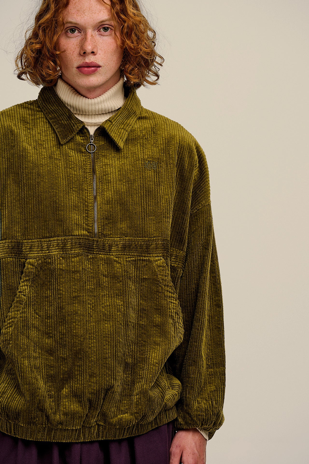Hiezu - Corduroy Jacket in Fir Green