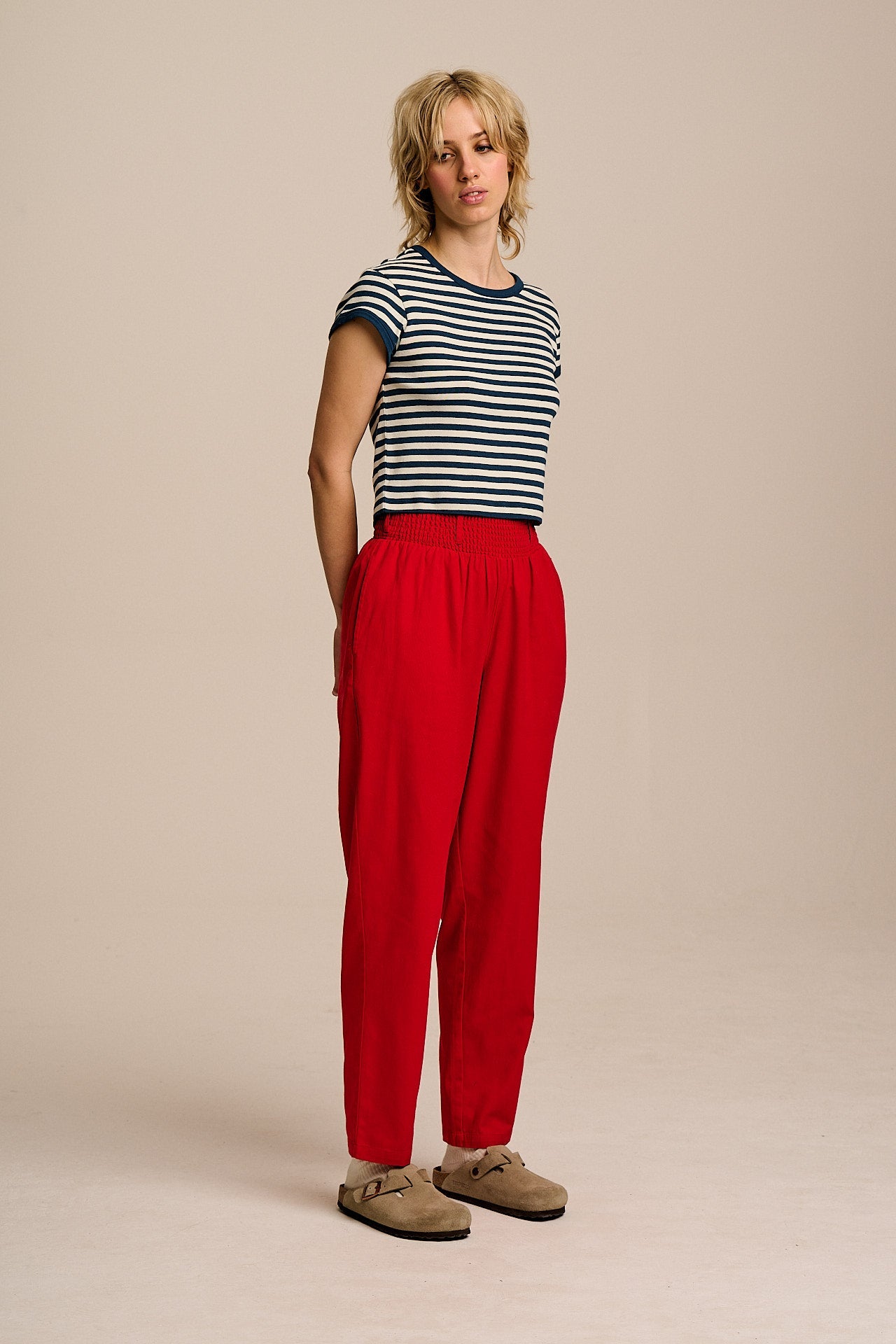 Alexa - Cotton Trousers in True Red