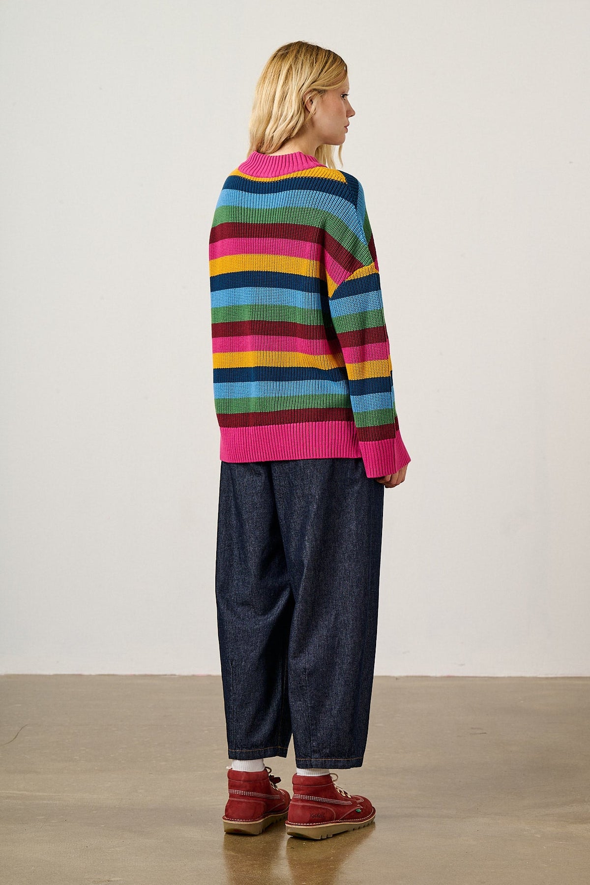 Amari - Oversized Knitted Jumper in Masquerade Rainbow Stripe