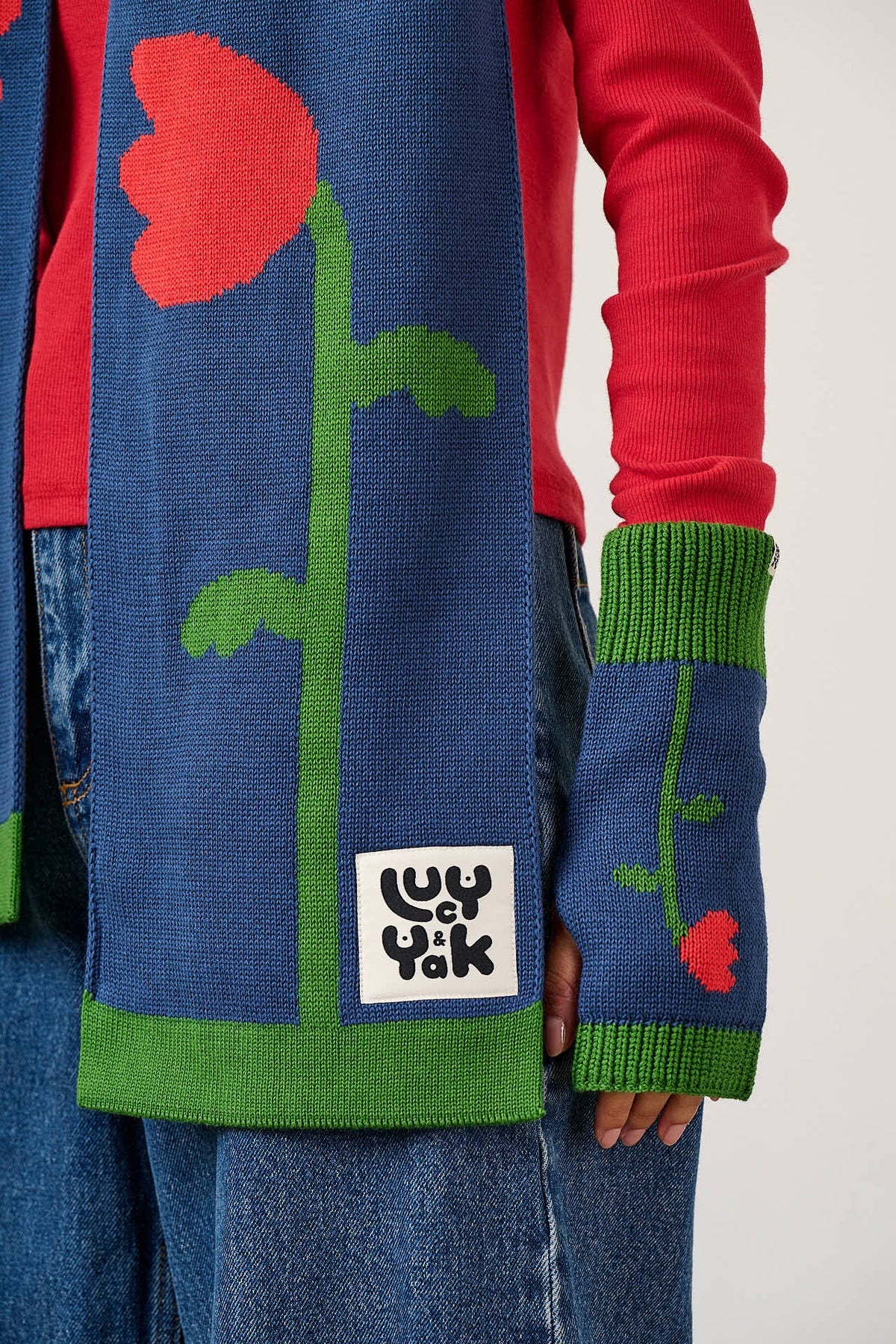 Caspian - Fingerless Knitted Gloves in Tulips