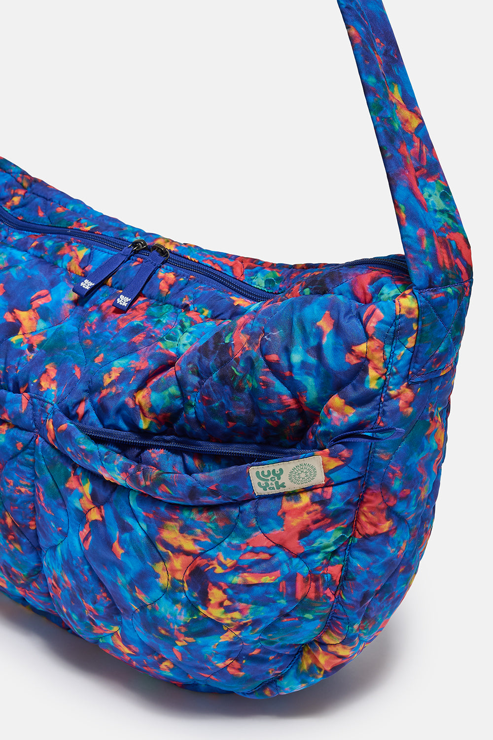 L.E. Laval - Weekend Bag in Digital Blur Natural History Museum & Yak