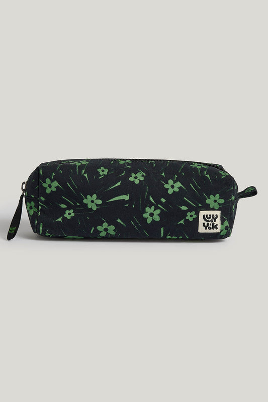 Alva - Pencil Case in Green Floral