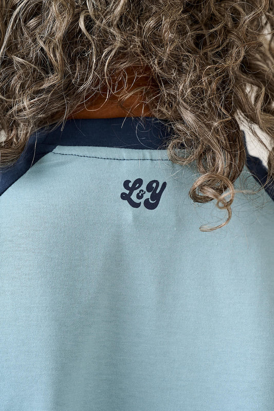Bennett - Oversized Organic Cotton Raglan Tee in Blue