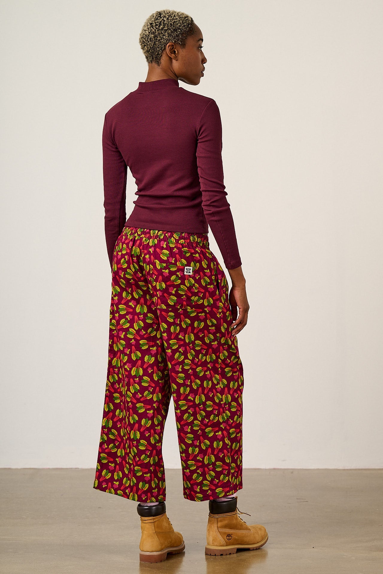 Chuck - Wide Leg Organic Cotton Trousers in Rhubarb Print