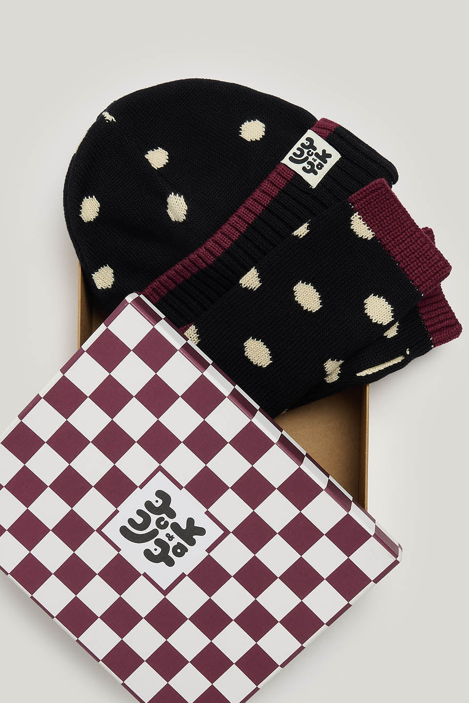 Luca - Knitted Hat & Glove Set - Black Polka Dot