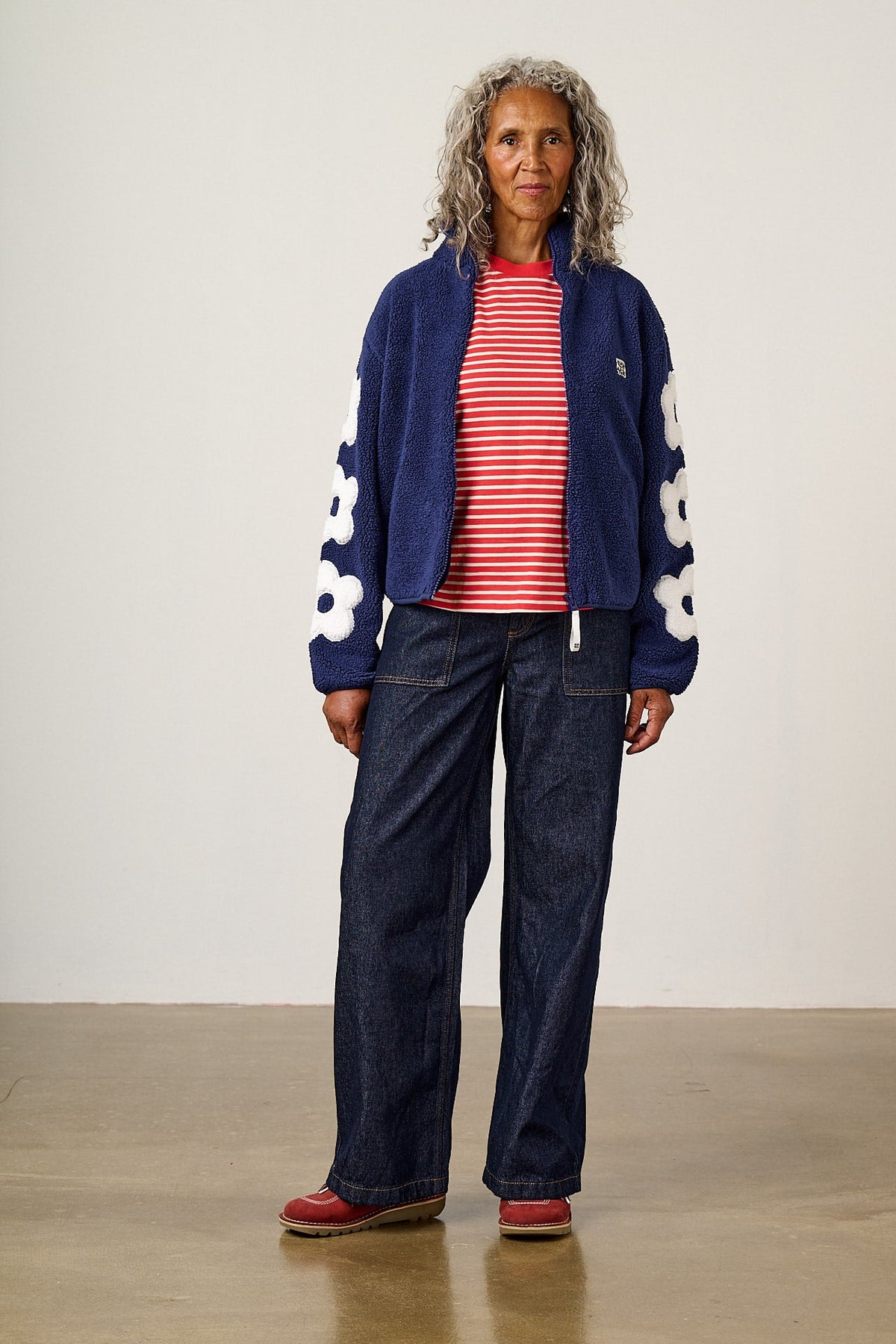 Margot - Borg Fleece with Flower in Navy and Ecru