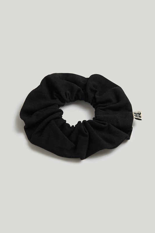 Mimmi - Oversized Cotton Scrunchie in Black