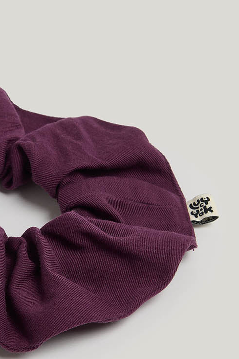 Mimmi Scrunchie - Organic Corduroy in Grape Wine