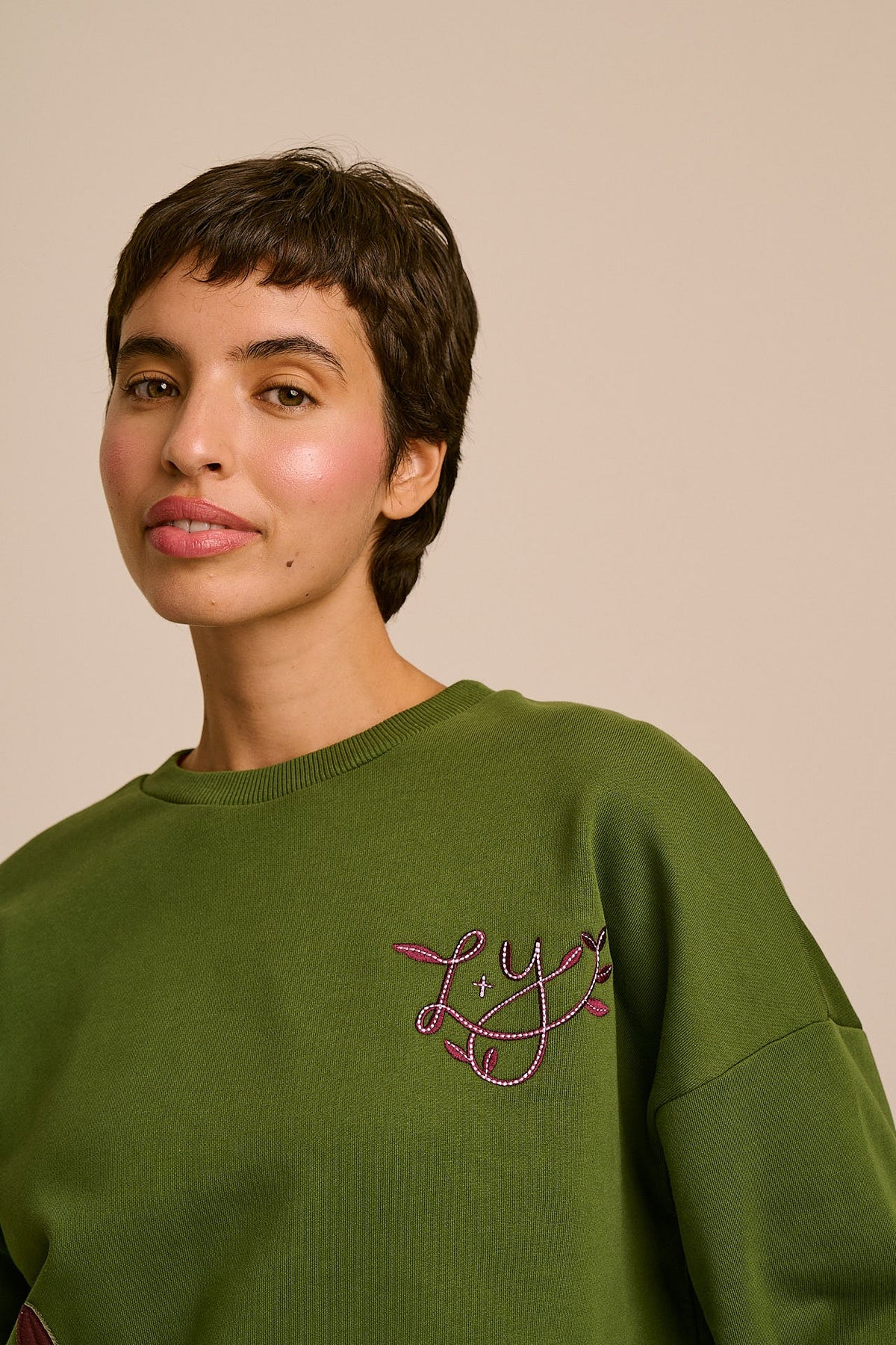 Sutton - Organic Cotton Blend Sweatshirt in Green Leaves