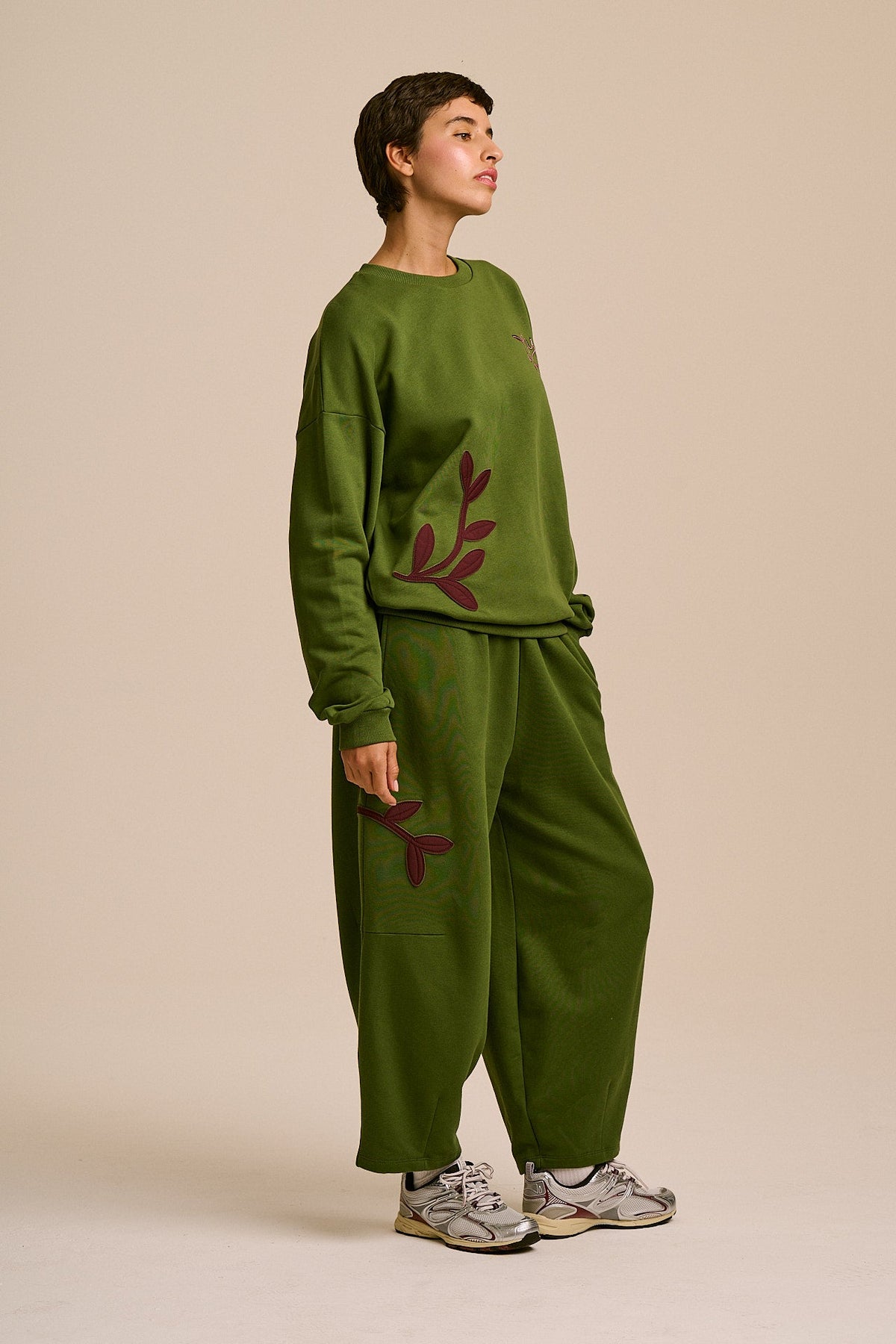 Sutton - Organic Cotton Blend Sweatshirt in Green Leaves