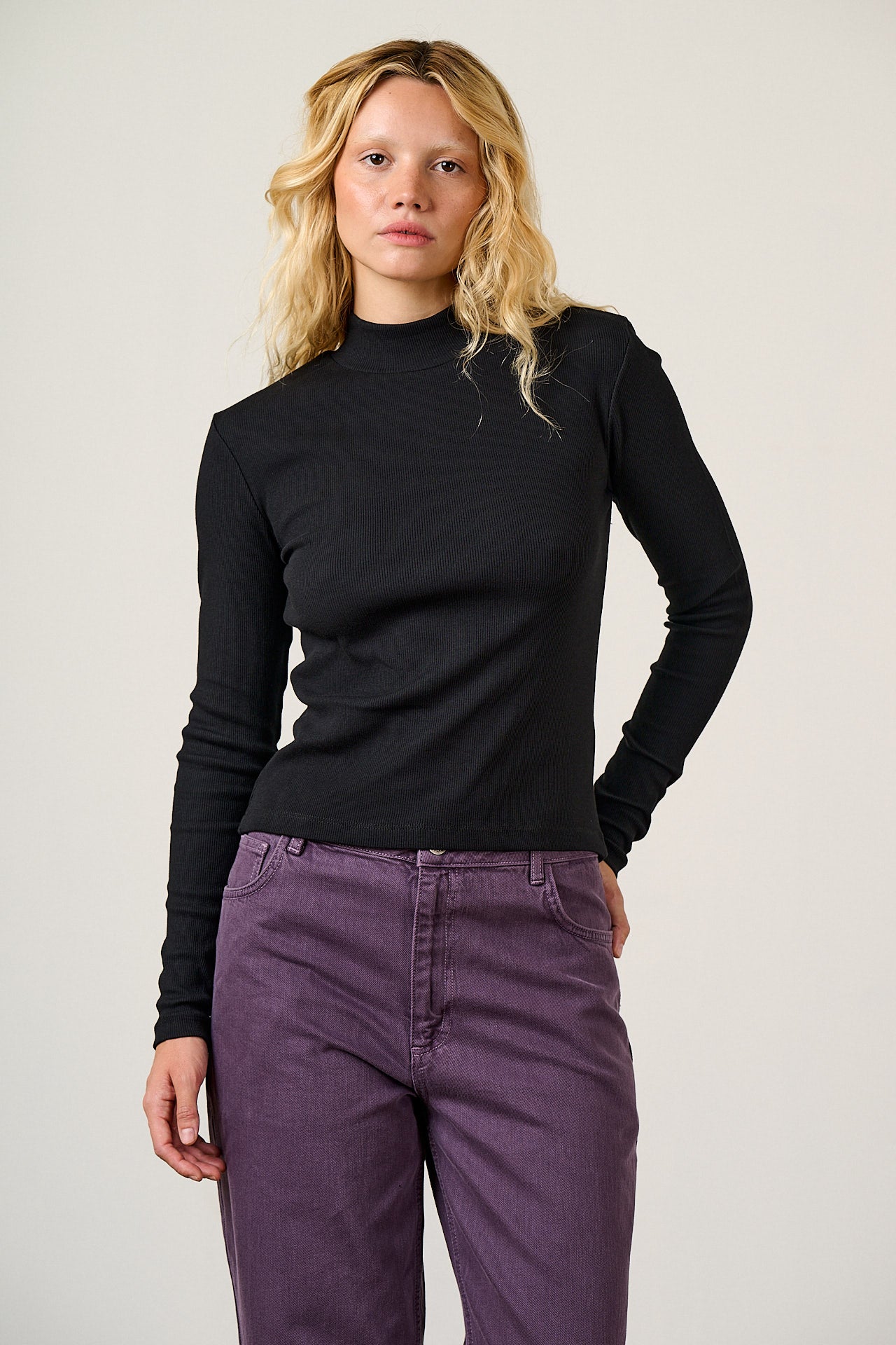 Tia - Cotton Ribbed Funnel Neck Top in Black