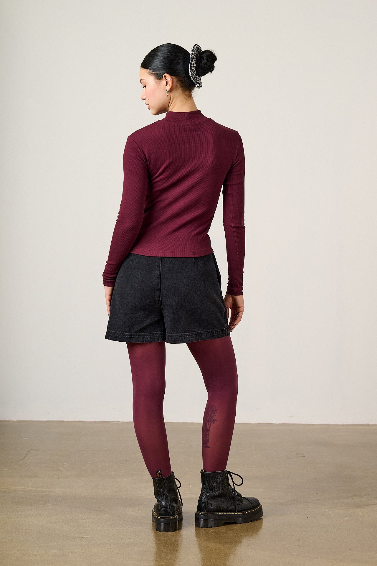 Veeda - Denim Skort in Black Wash Denim