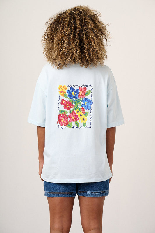 Benny - Oversized Cotton T-Shirt in Blue Vida Flower Print