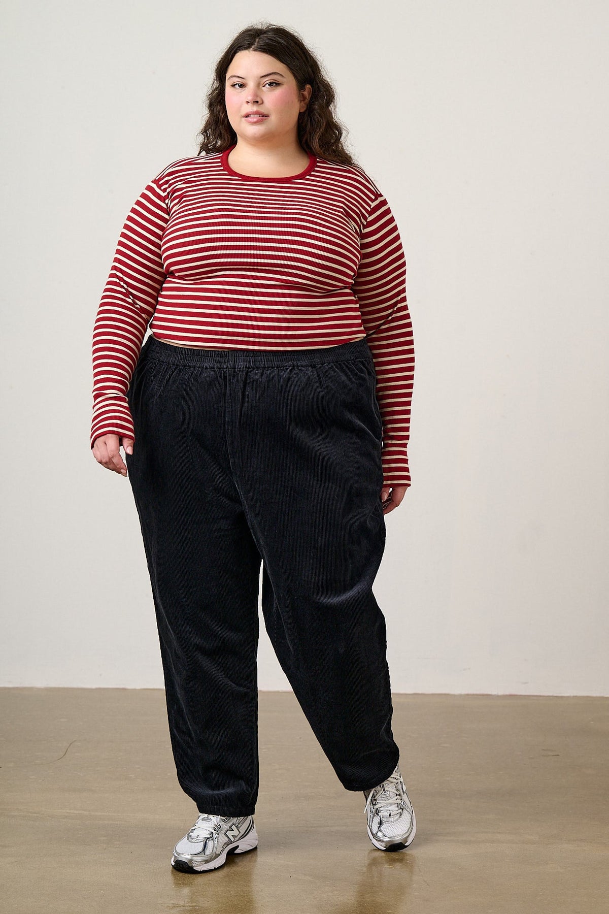 Billie - Organic Corduroy Trousers in Black