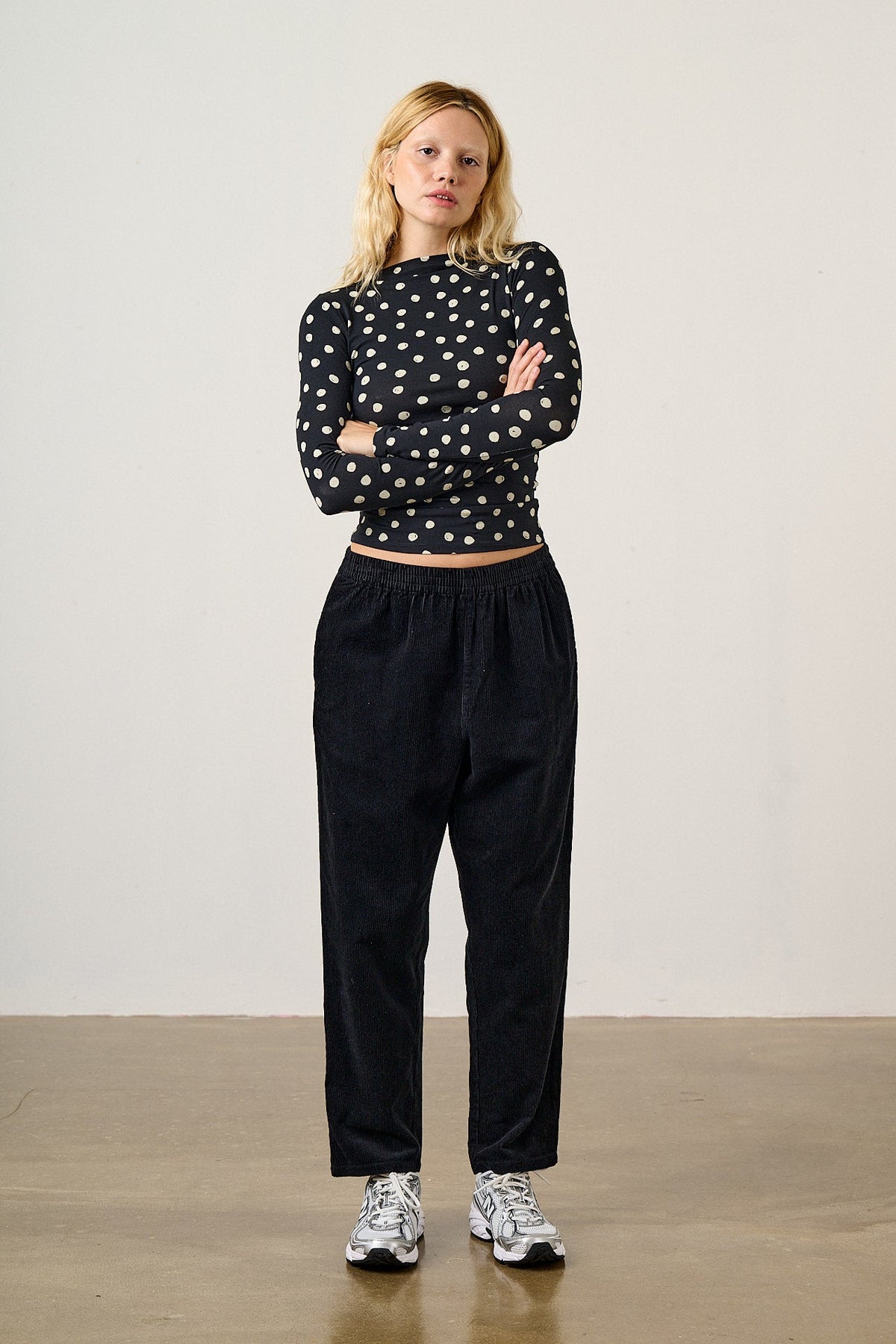 Billie - Organic Corduroy Trousers in Black