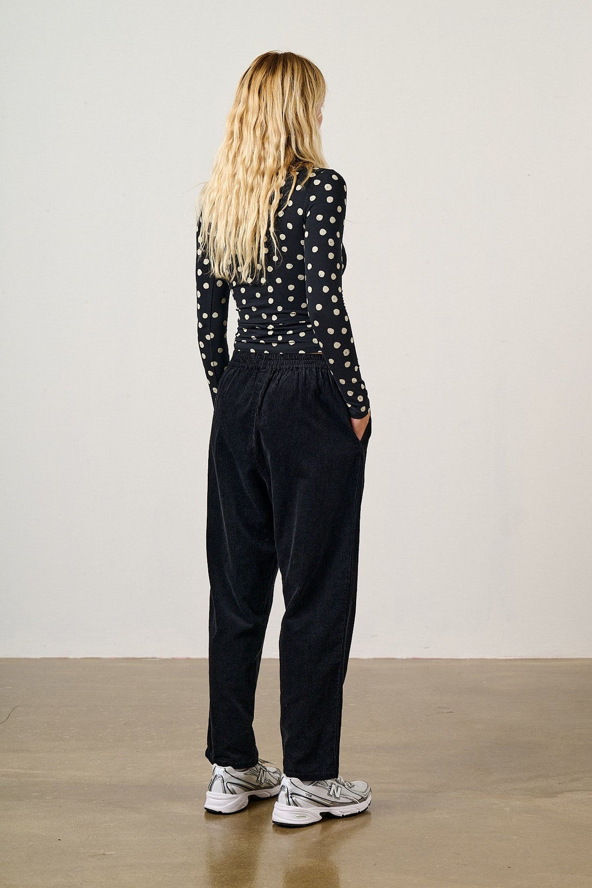 Billie - Organic Corduroy Trousers in Black