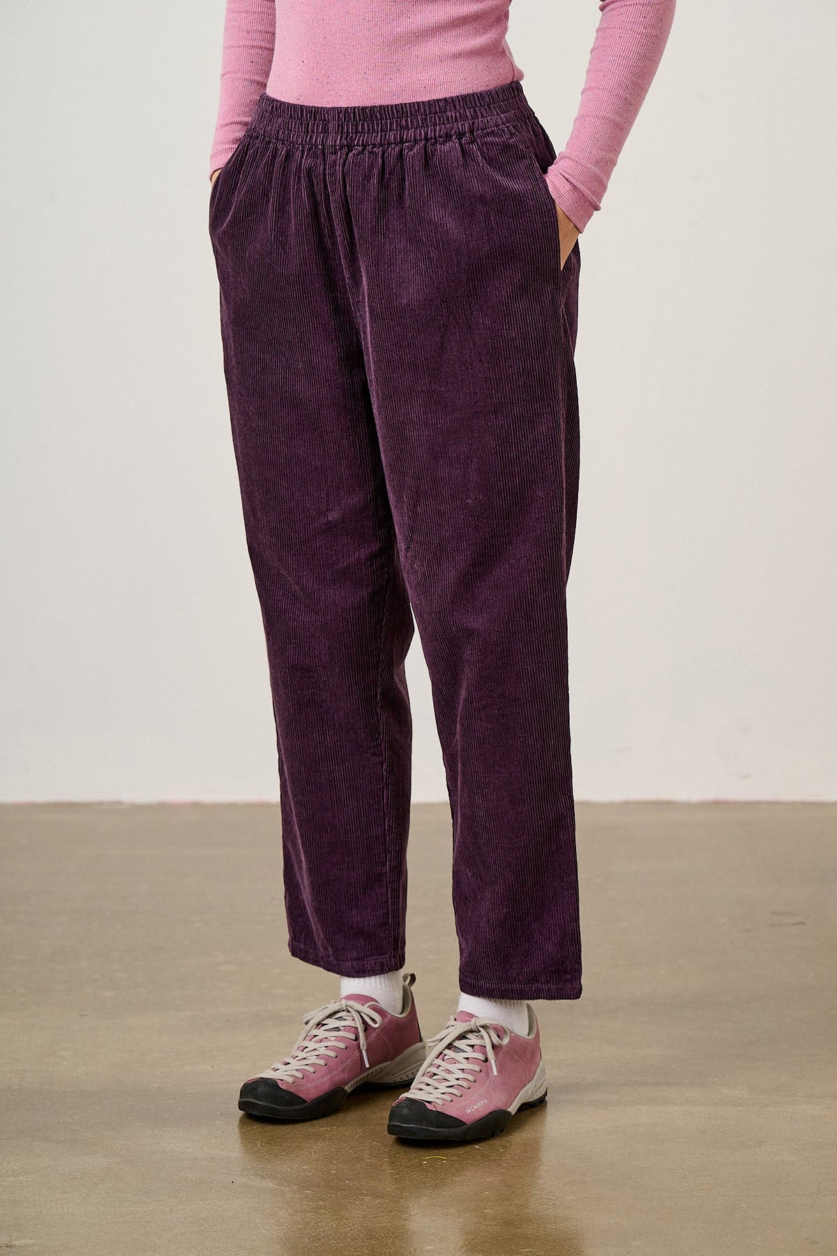 Billie - Organic Corduroy Trousers in Plum Perfect