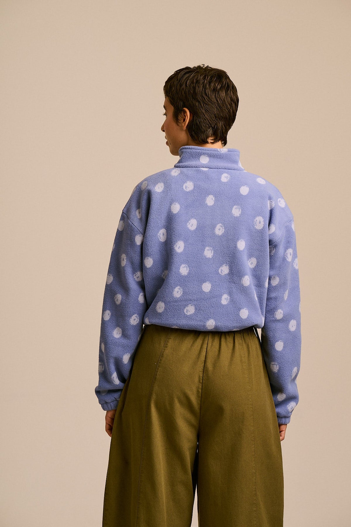 Blake - Cropped Polar Fleece in Dot to Dot Blue