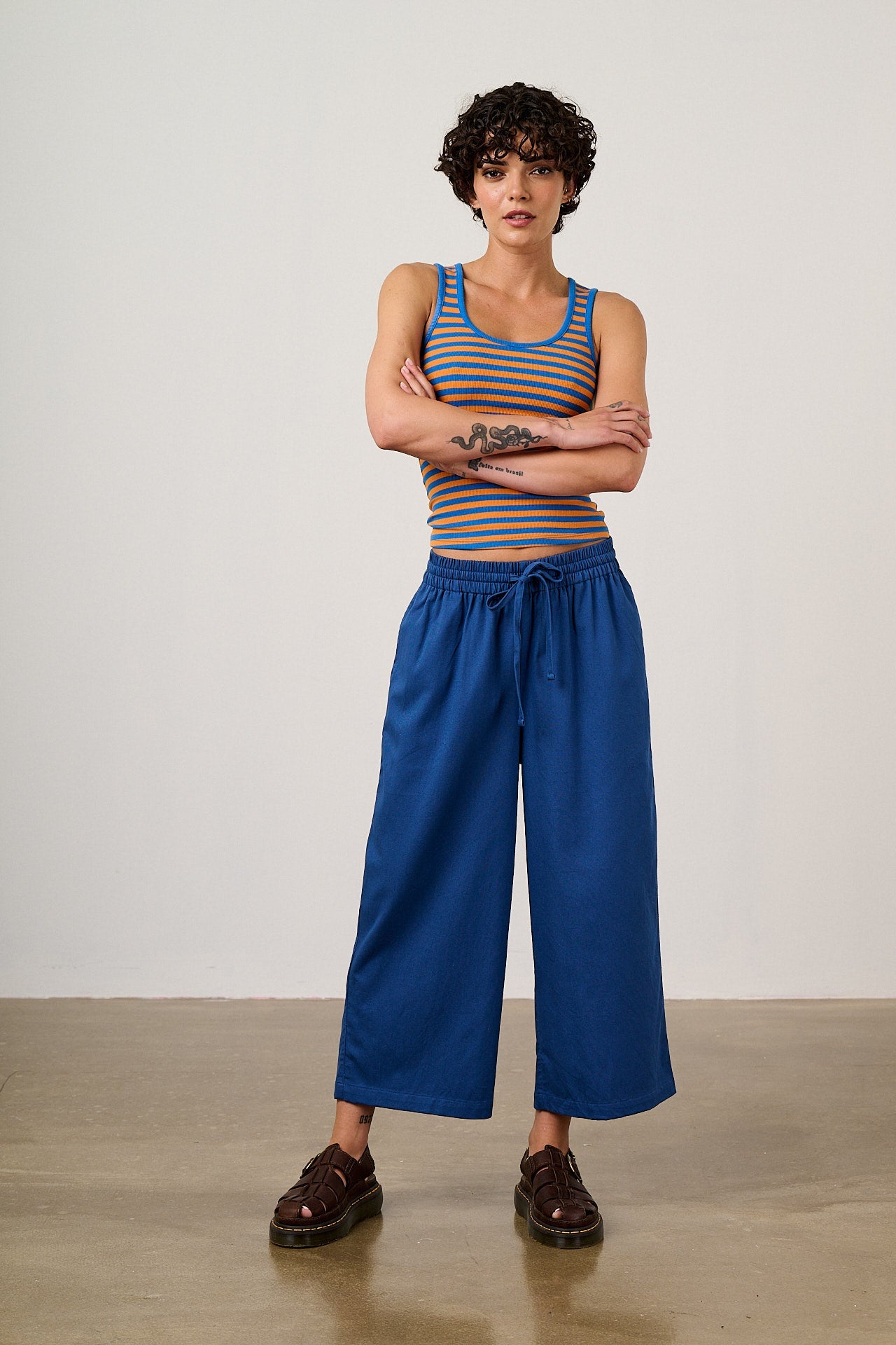 Chuck - Wide Leg Cotton Trousers in Navy