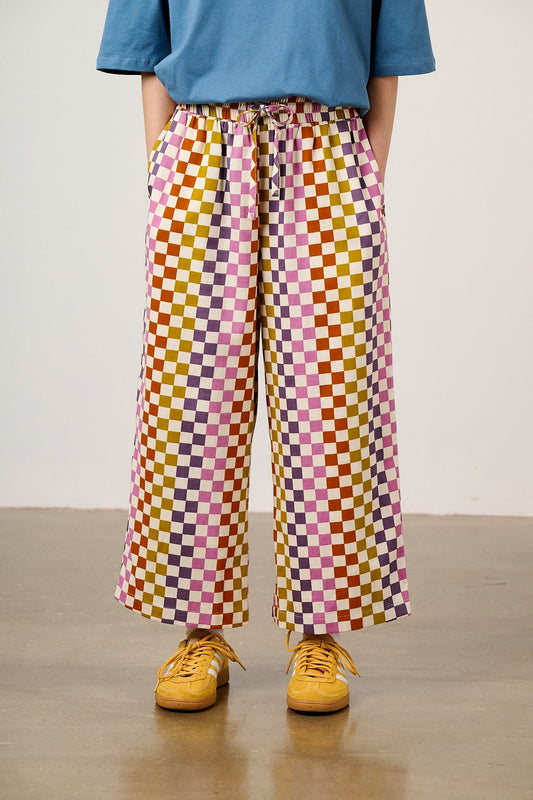 Chuck - Wide Leg Cotton Trousers in Retro Picnic Checkerboard