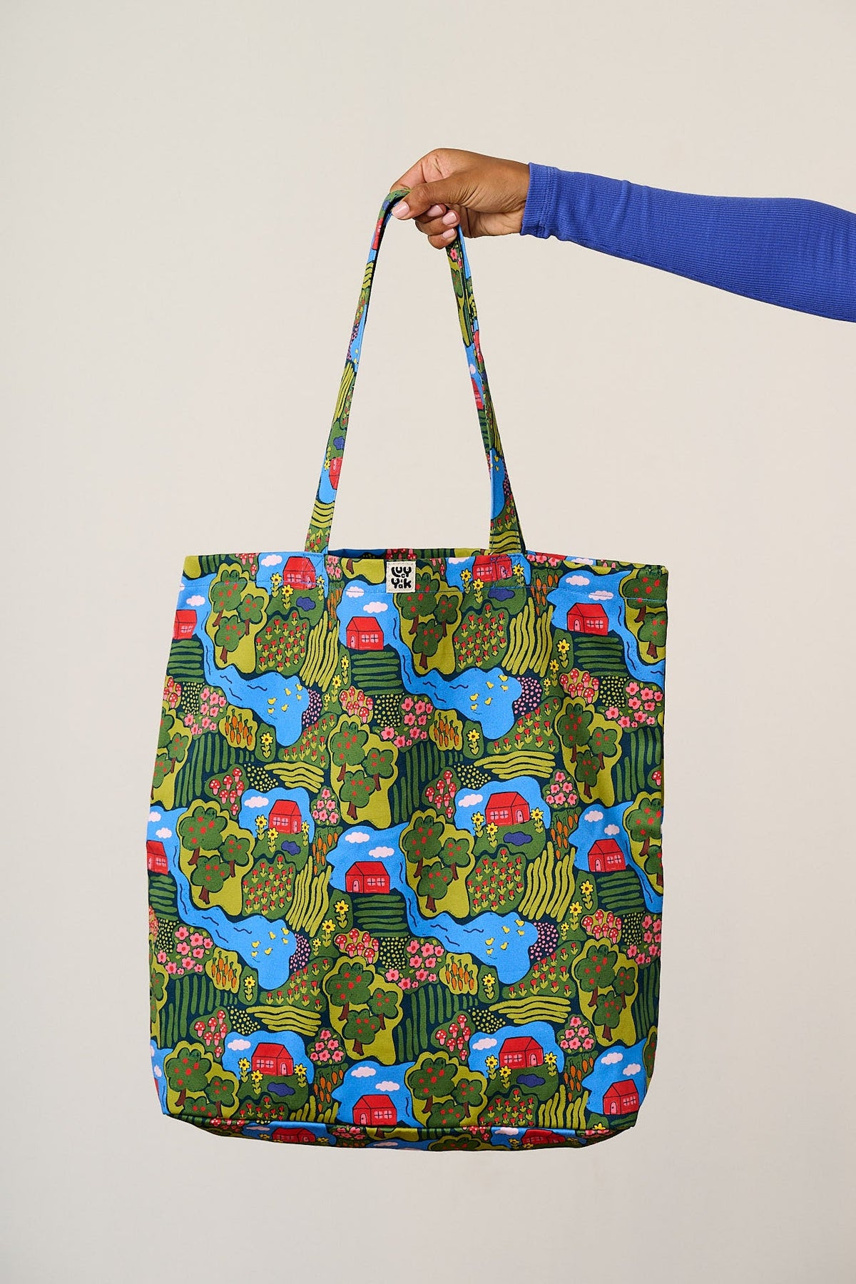 Catalina - Organic Cotton Oversized Tote in Farmyard Scene
