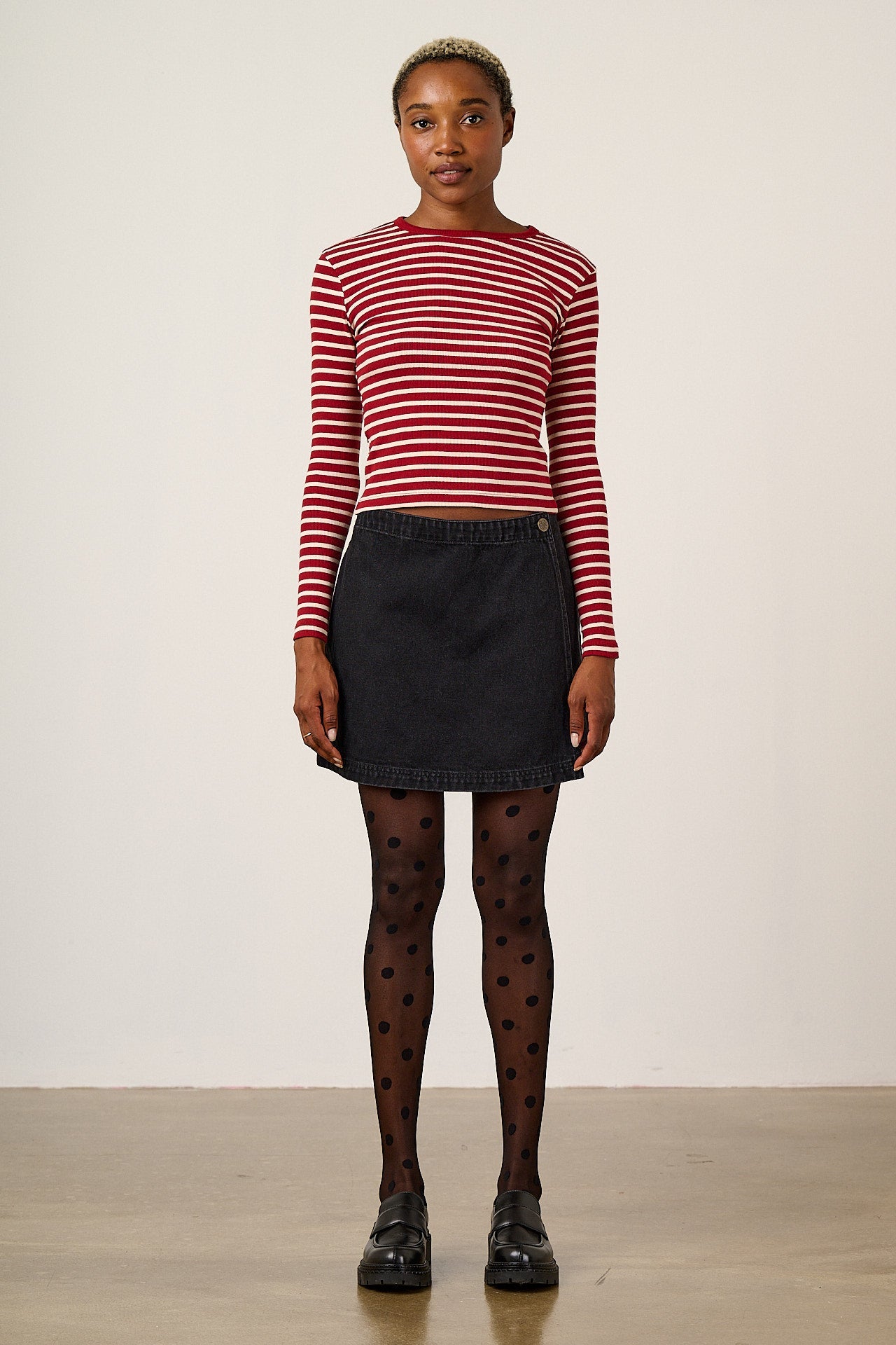 Grayson - Long Sleeve Cotton Top in Maroon Stripe
