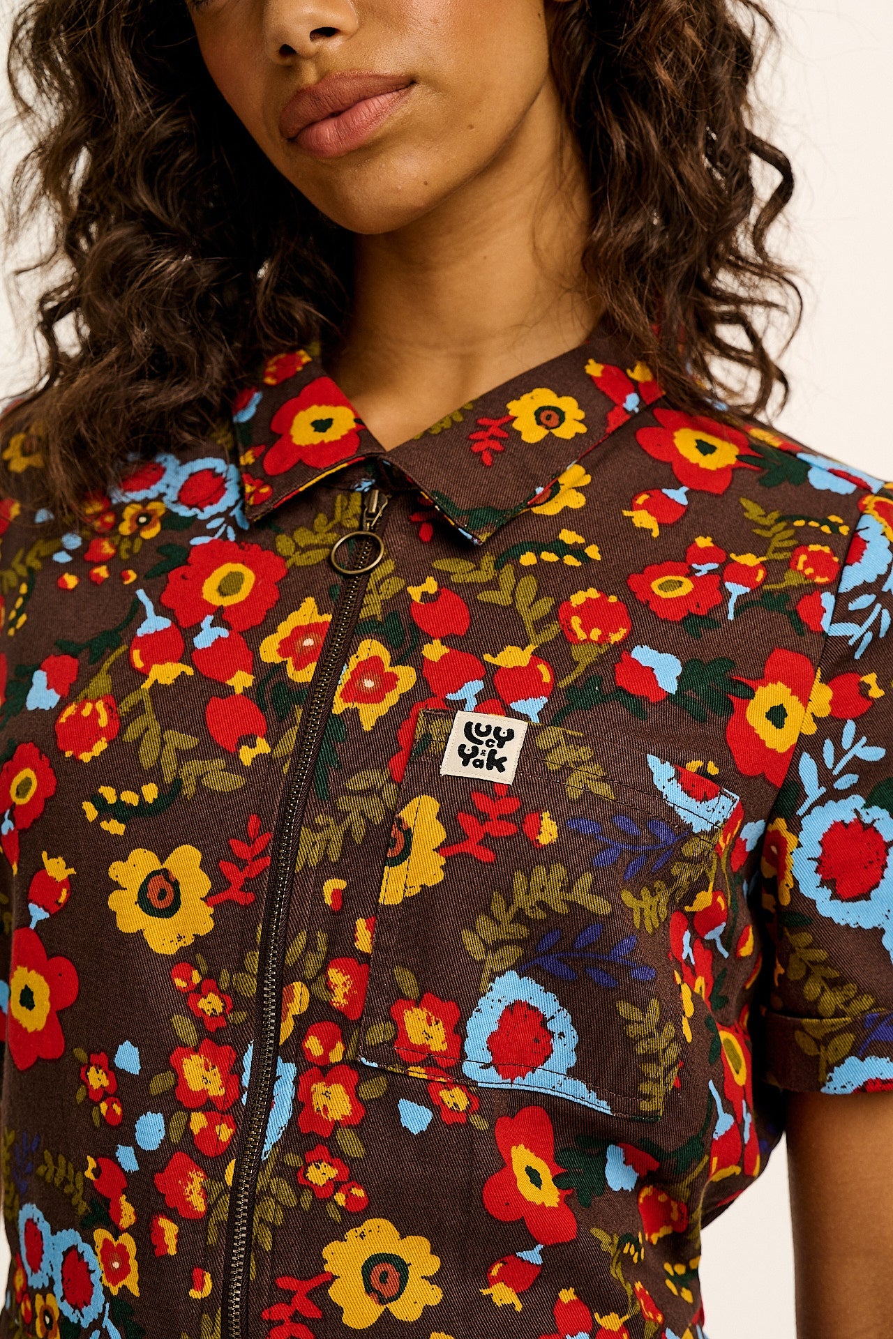 Ragan - Cotton Jumpsuit in Follow Trails Floral Print