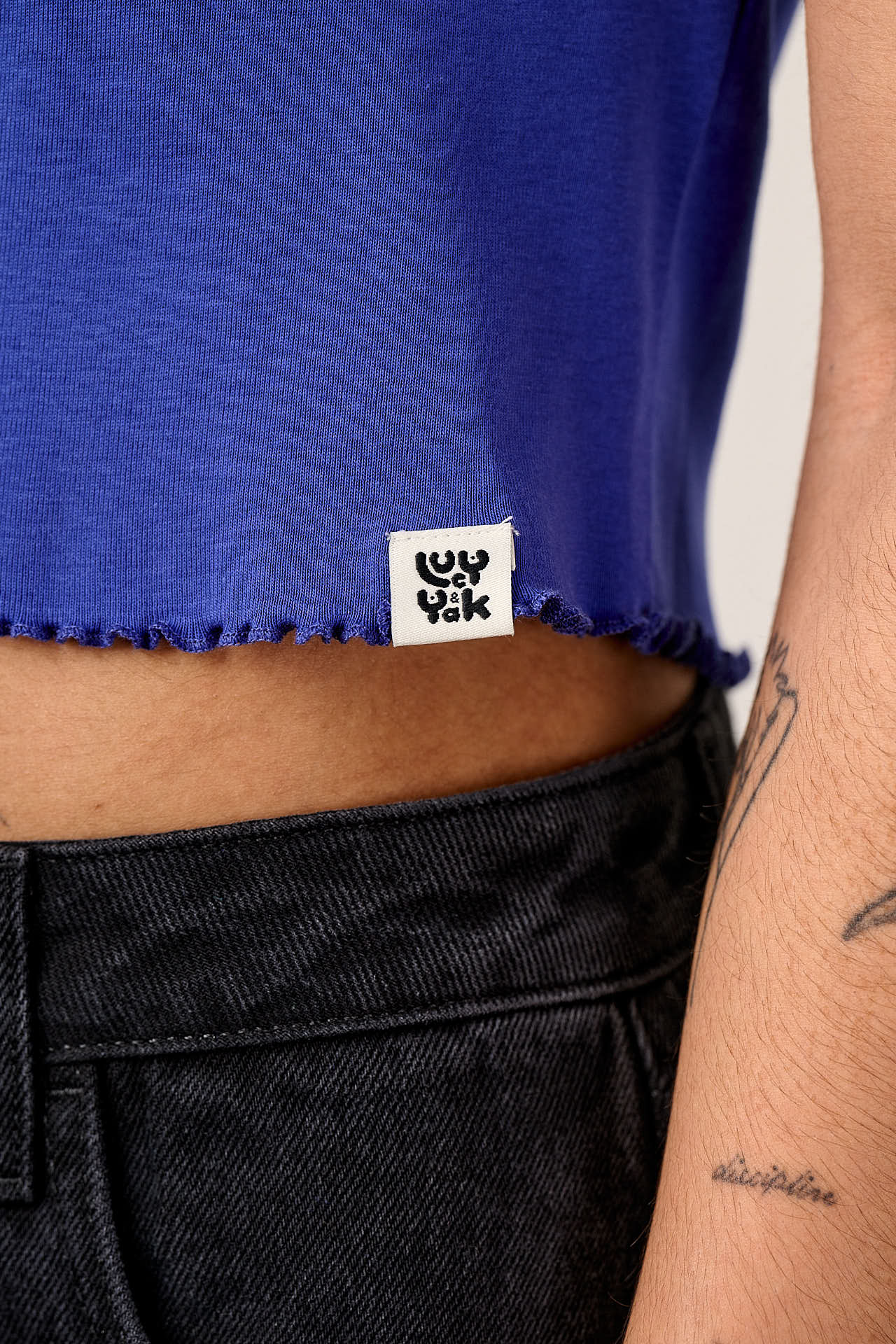 Etta - Cotton Jersey Sleeveless Tank in Dazzling Blue