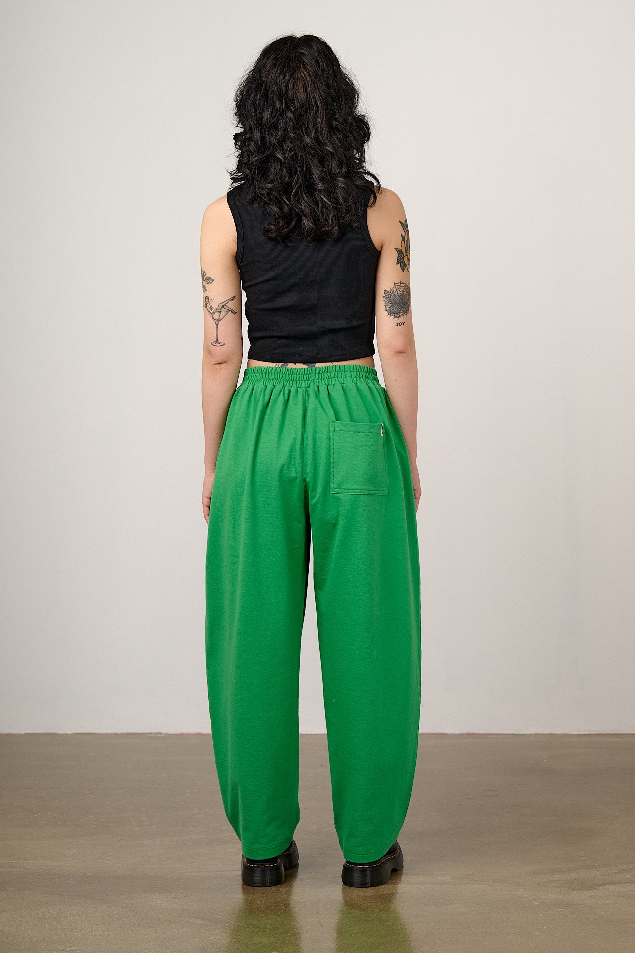 Freddie - Barrel Leg Cotton Jersey Trouser in Kelly Green