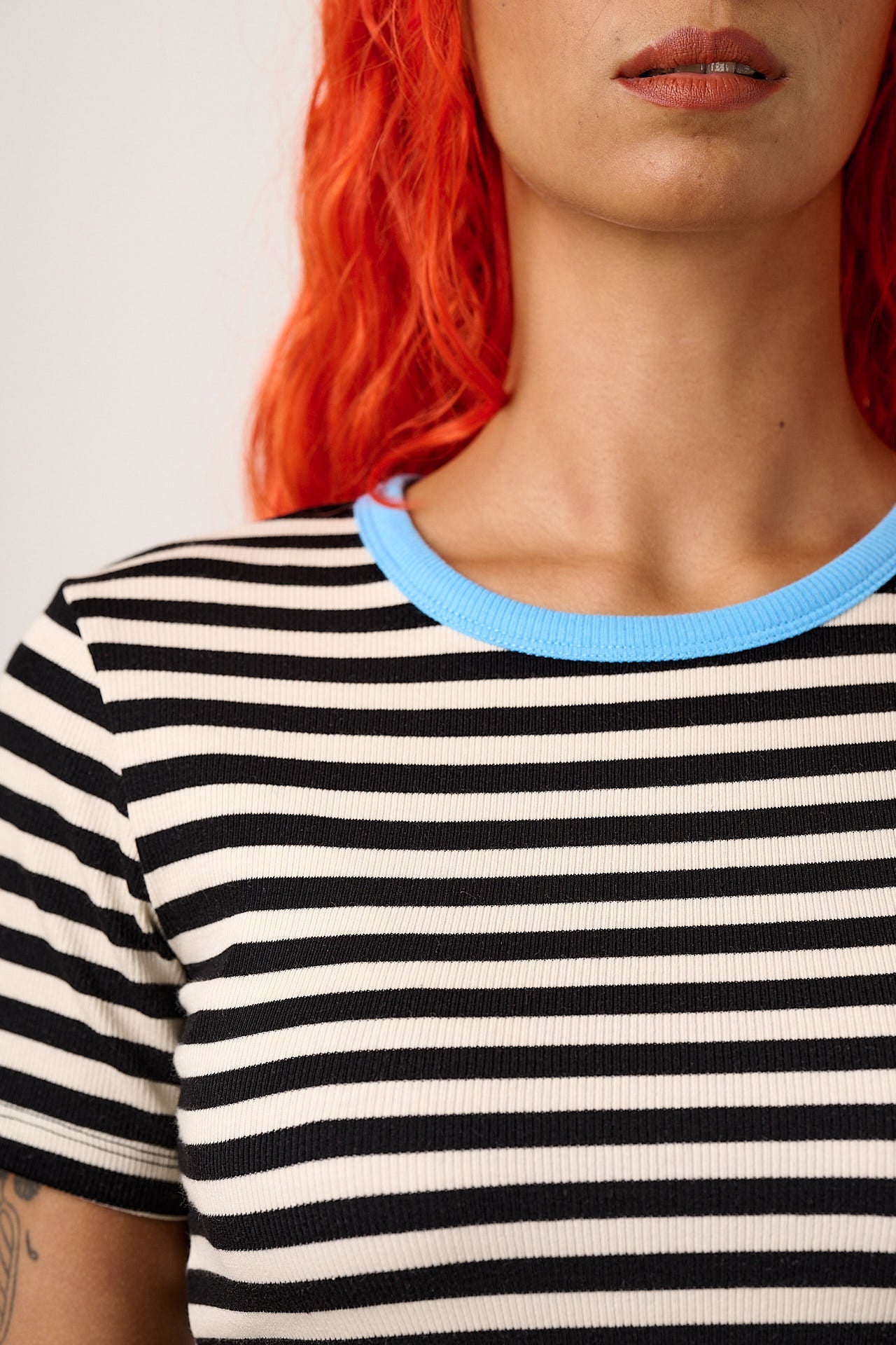 Gracie - Cotton T-Shirt in Black & White Stripe