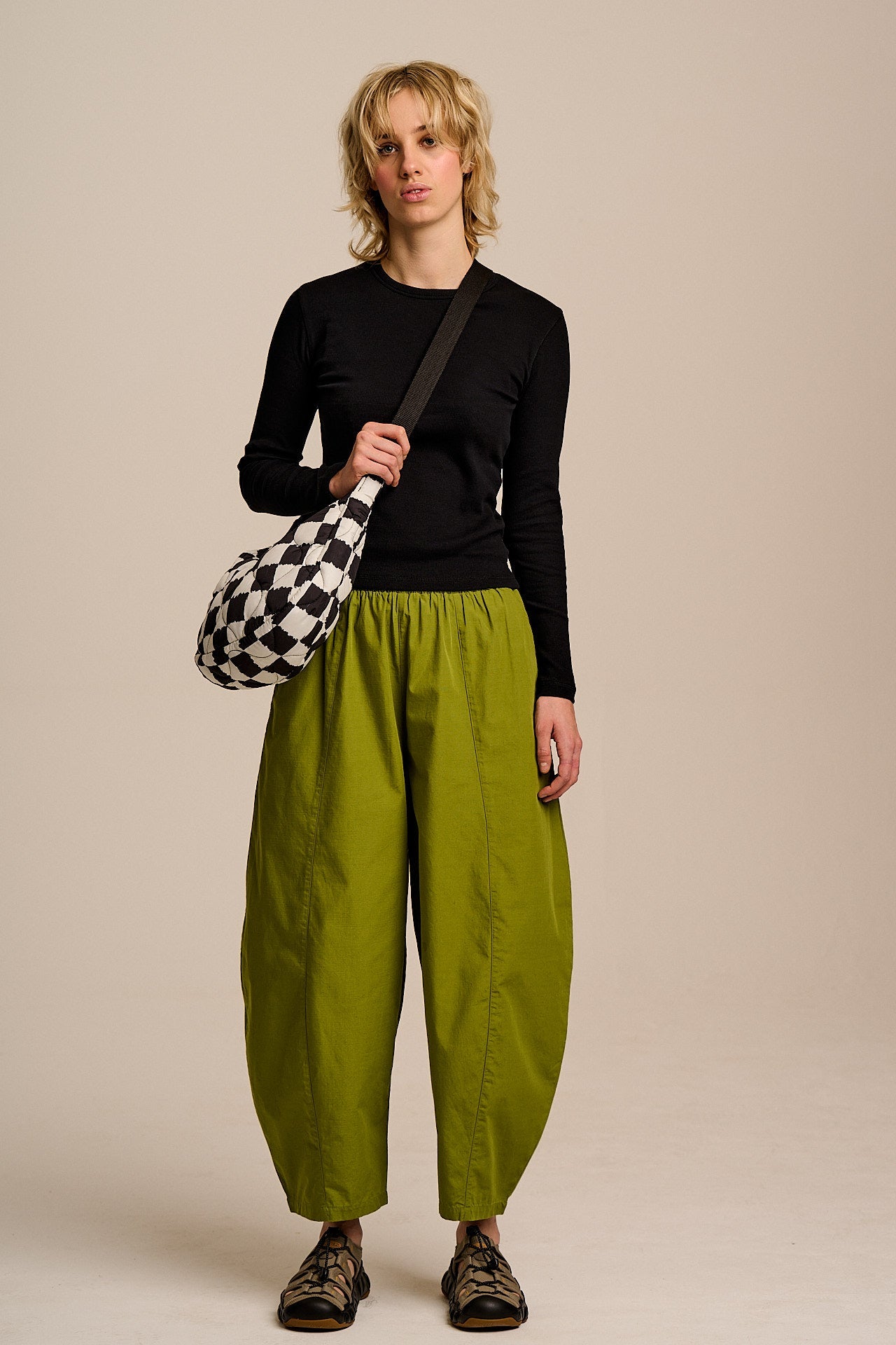 Grayson - Long Sleeve Cotton Top in Black