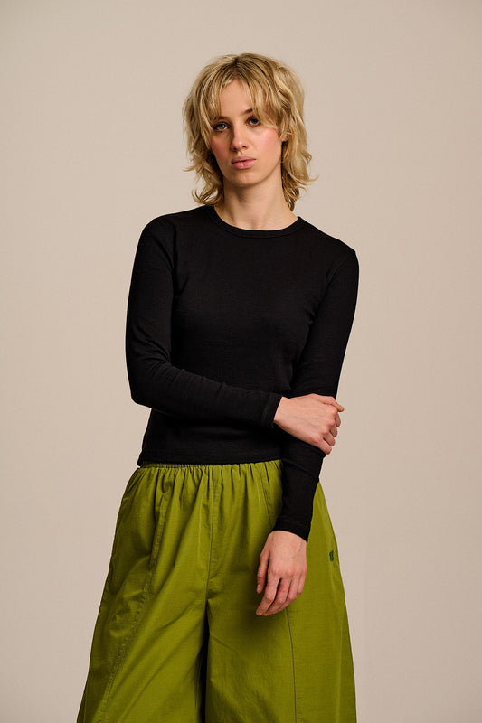 Grayson - Long Sleeve Cotton Top in Black