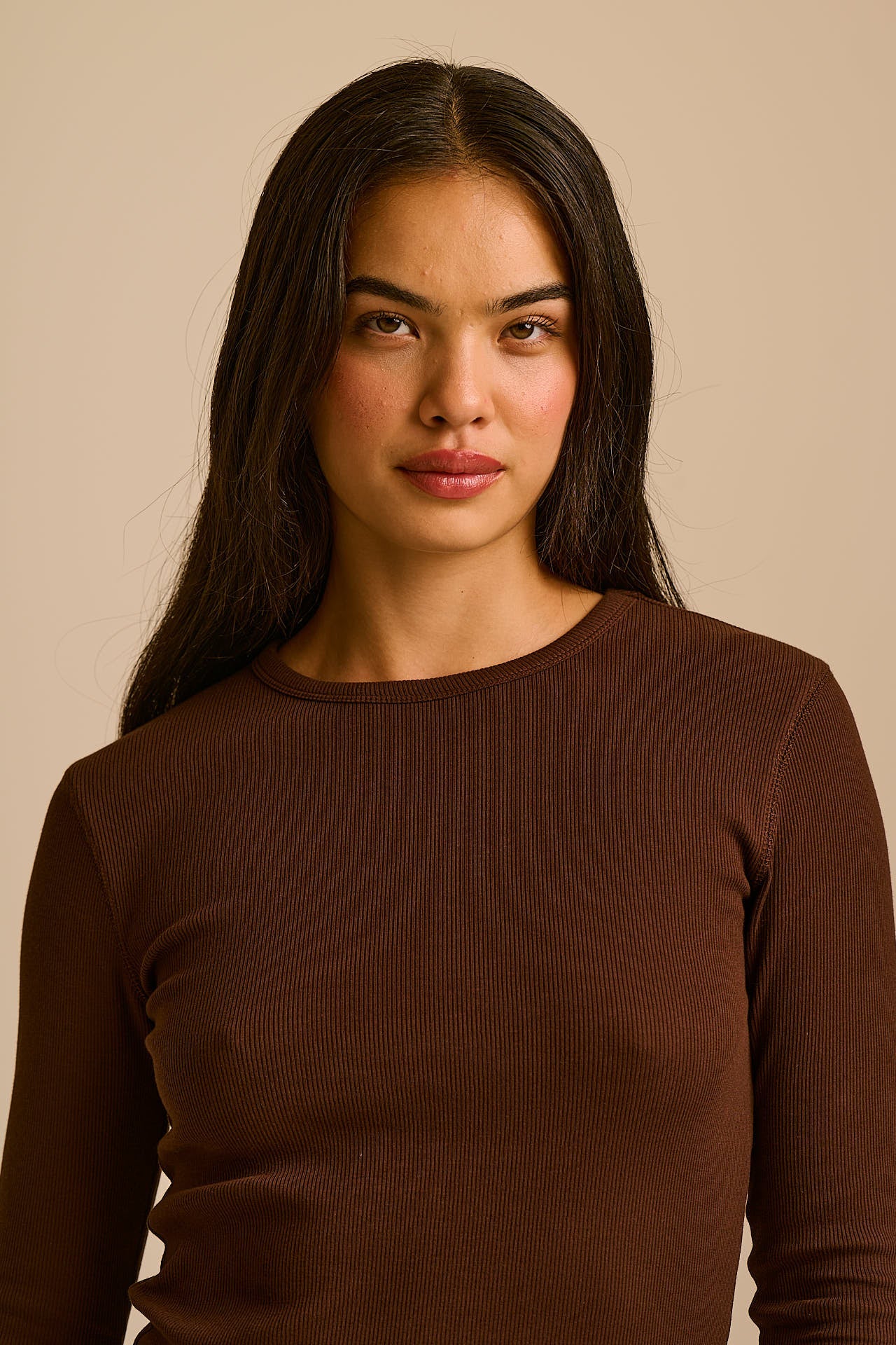 Grayson - Long Sleeve Cotton Top in Chocolate