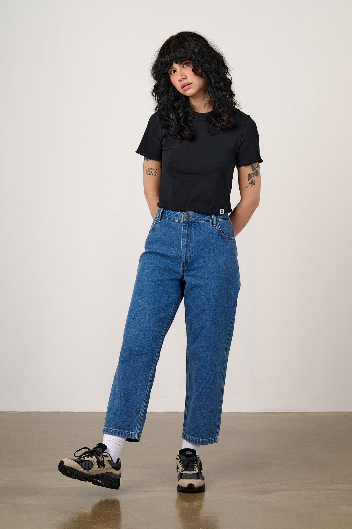 Greta - Cropped Cotton Top in Black