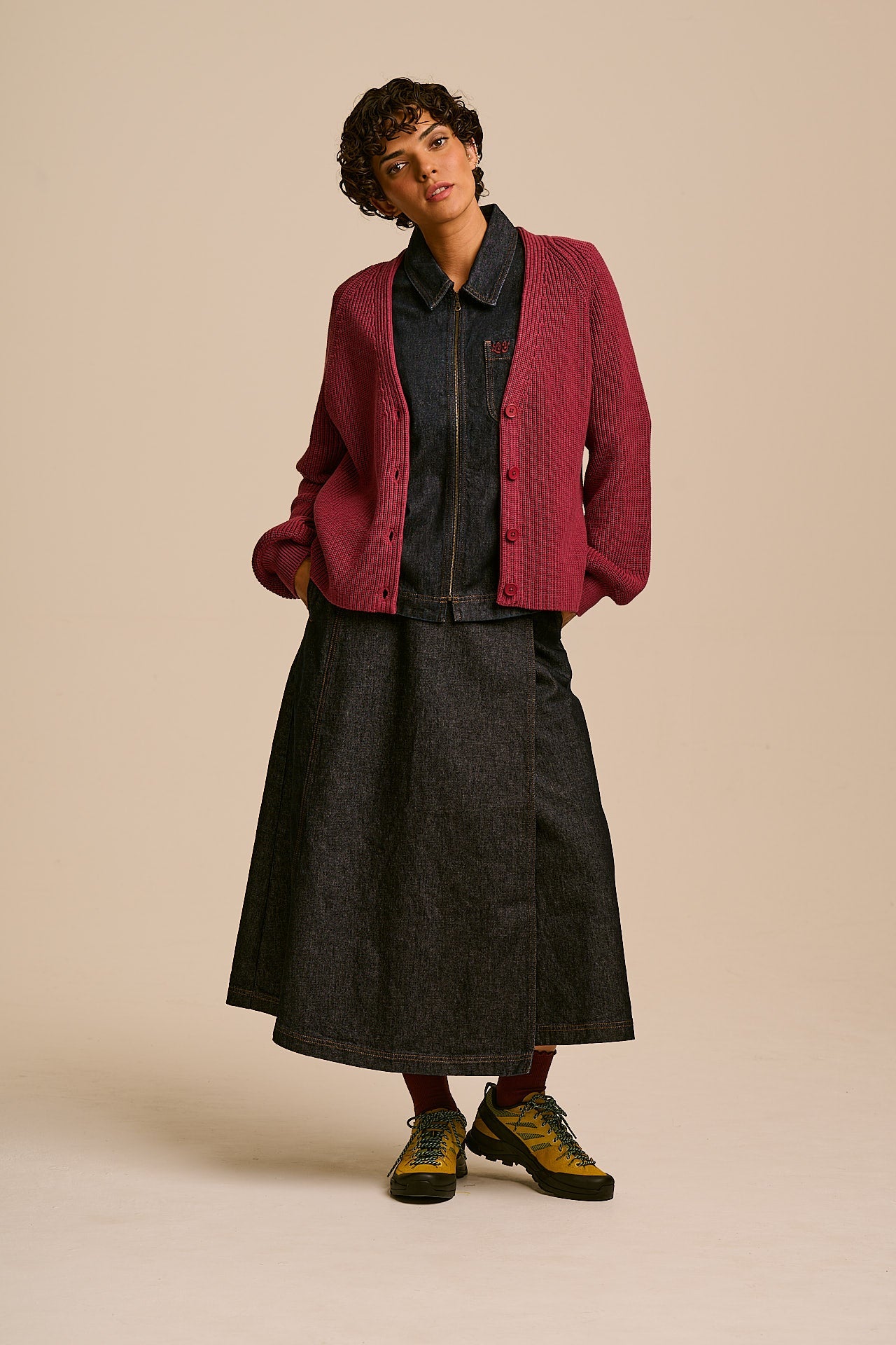 Juniper - Cotton Knit Cardigan in Burgundy