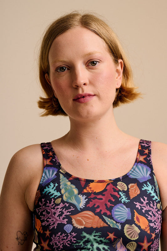 Kara - Tankini Top in Shell Print