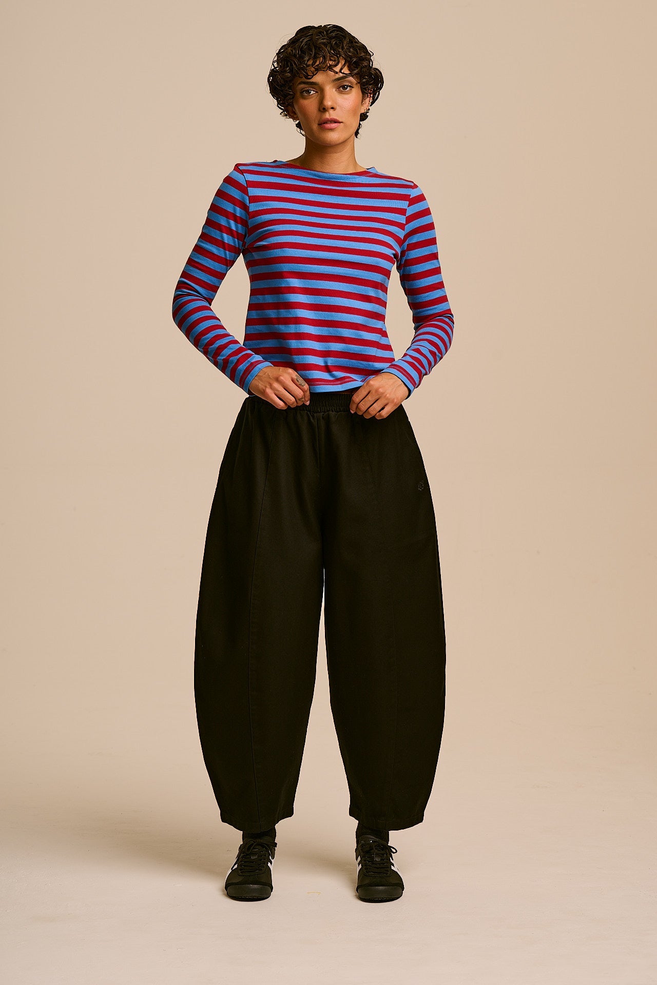 Obregon - Cotton Barrel Leg Trousers in Black