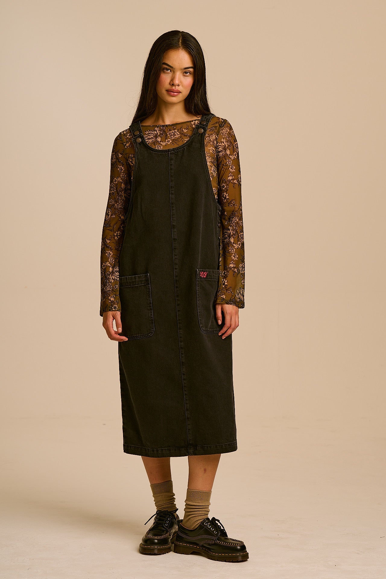 Lily - Denim Midi Dress in Blackwash Denim
