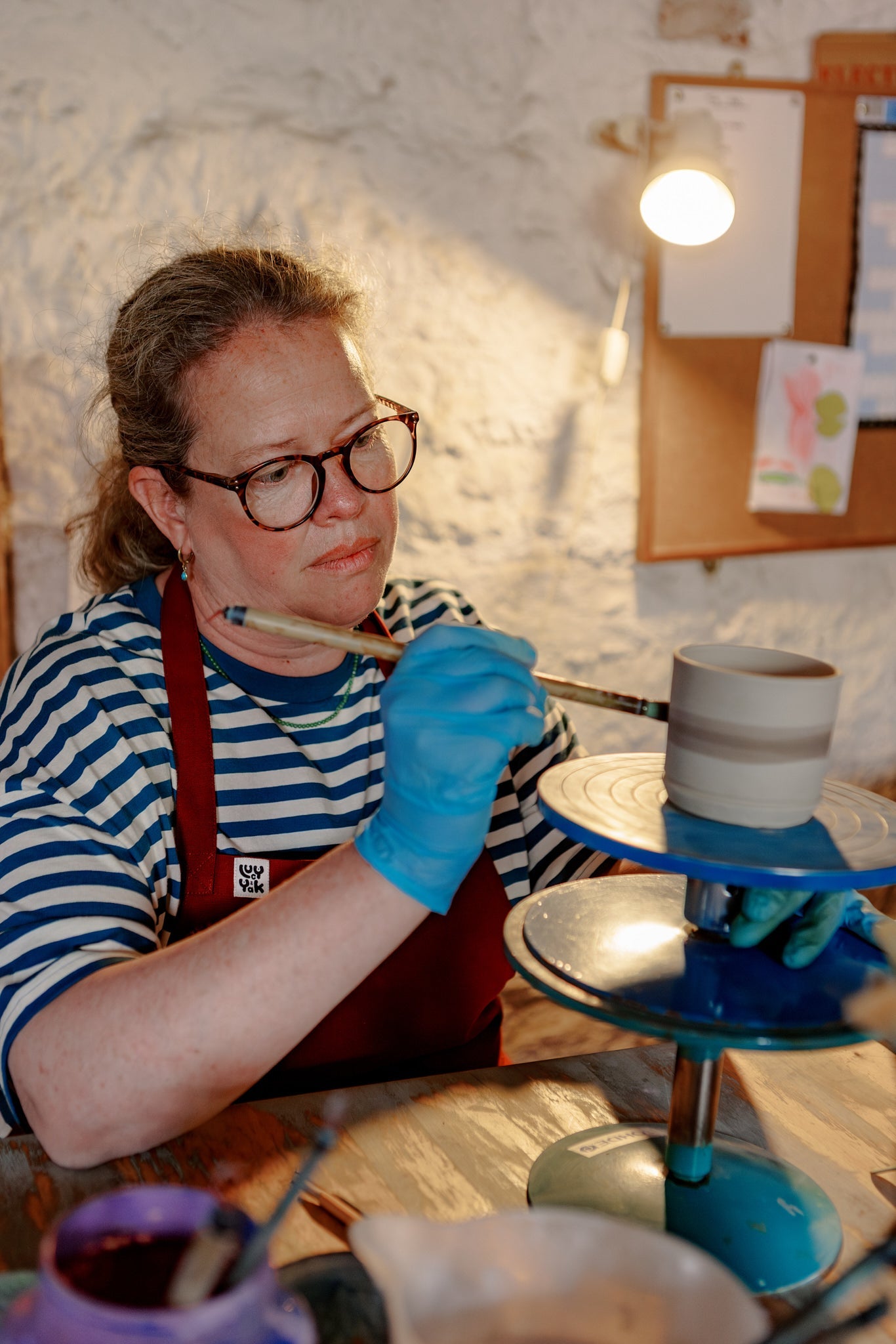 Amaia - Midweight Cotton Apron in Maroon