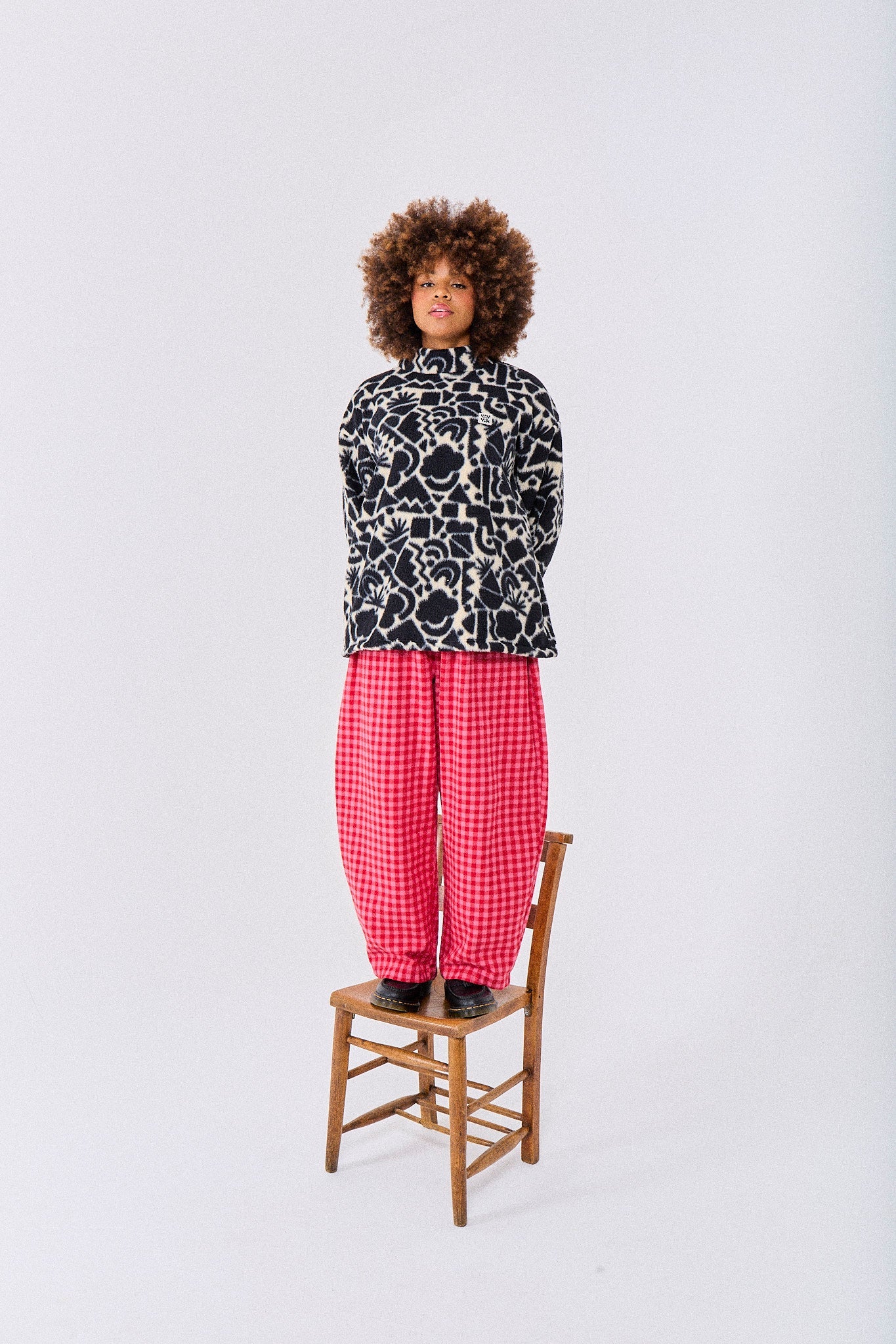 Manaia - Funnel Neck Polar Fleece in Mono Geo