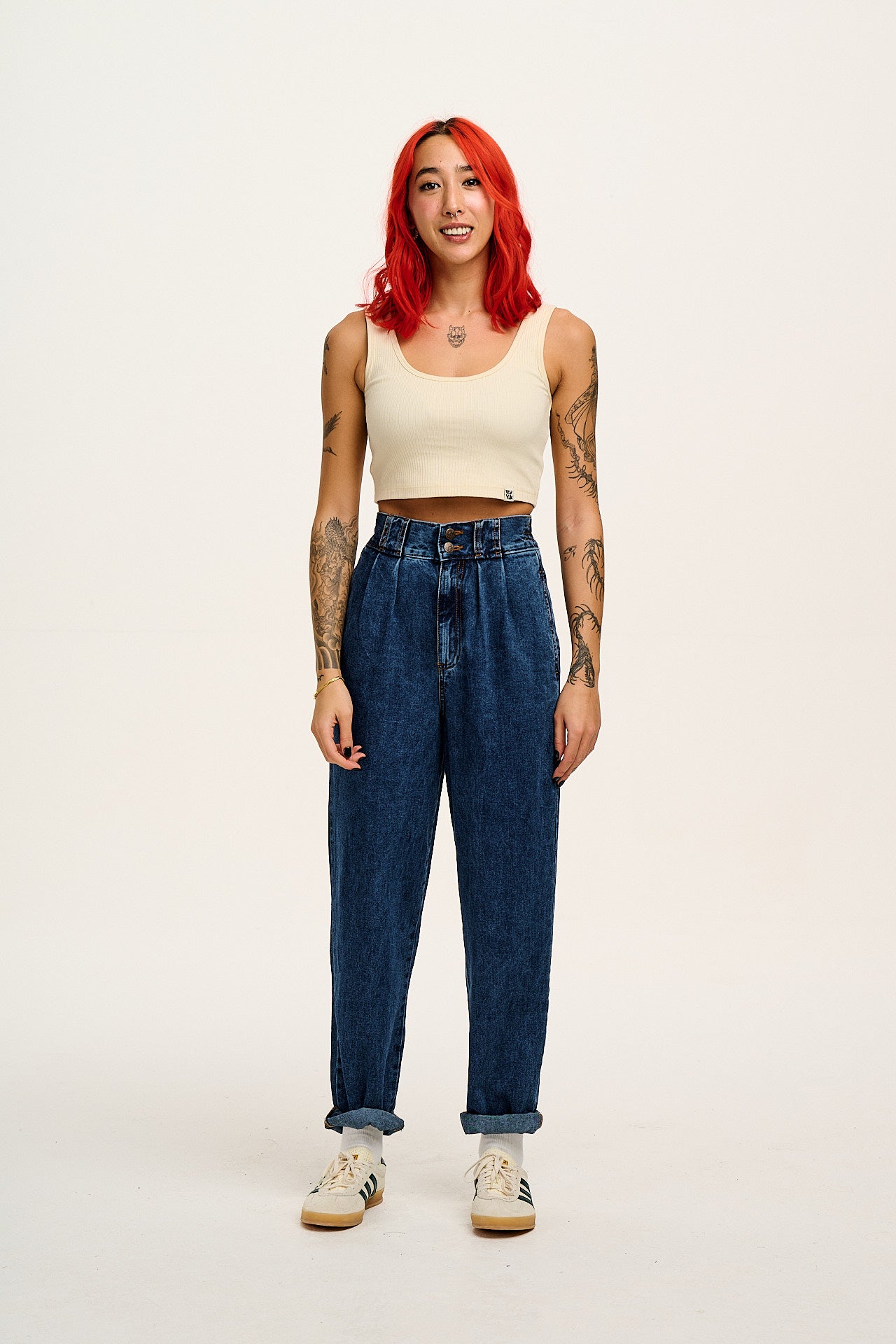Addison - Denim Jeans in Mid Wash Blue