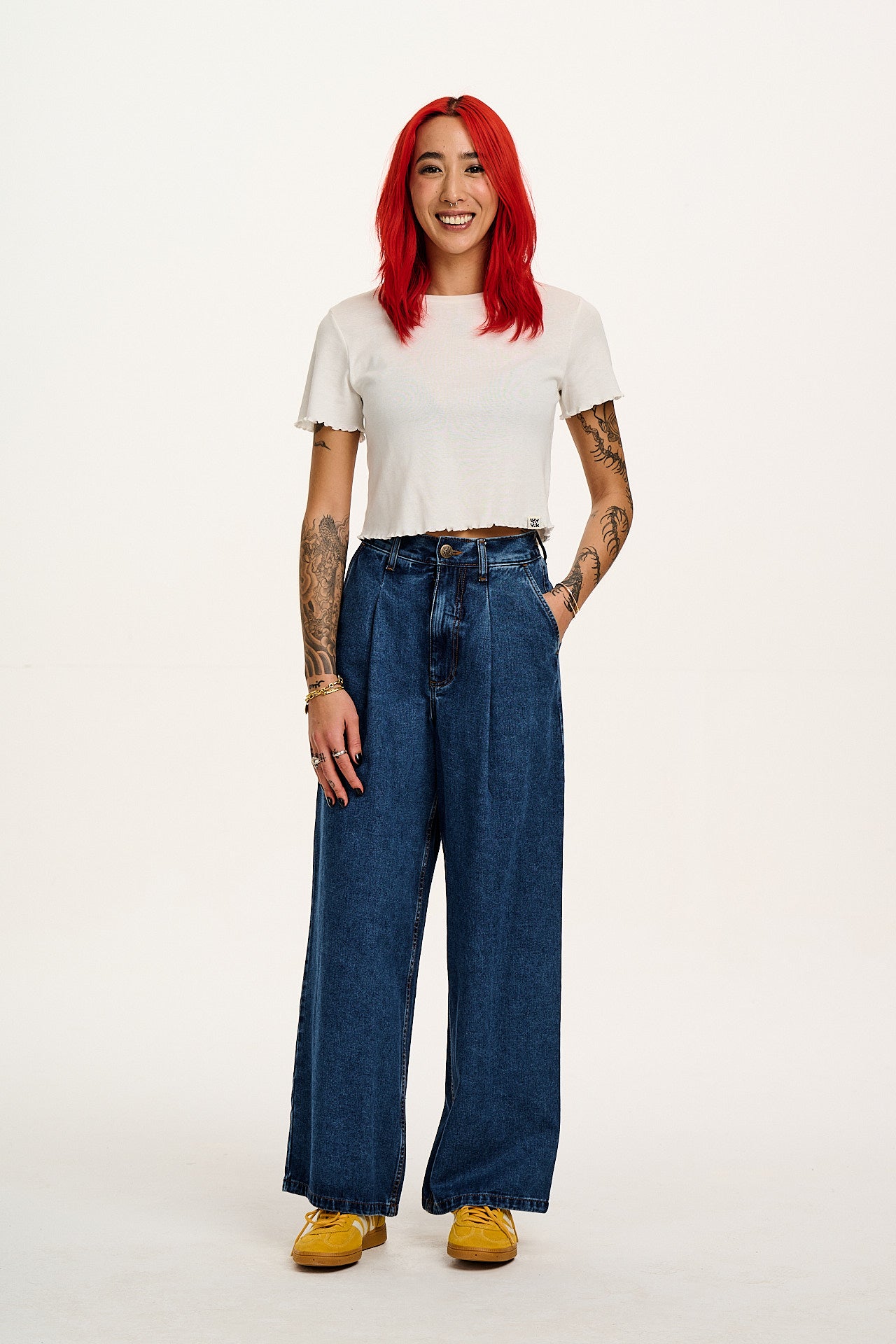 Greta - Cropped Cotton Top in Ecru
