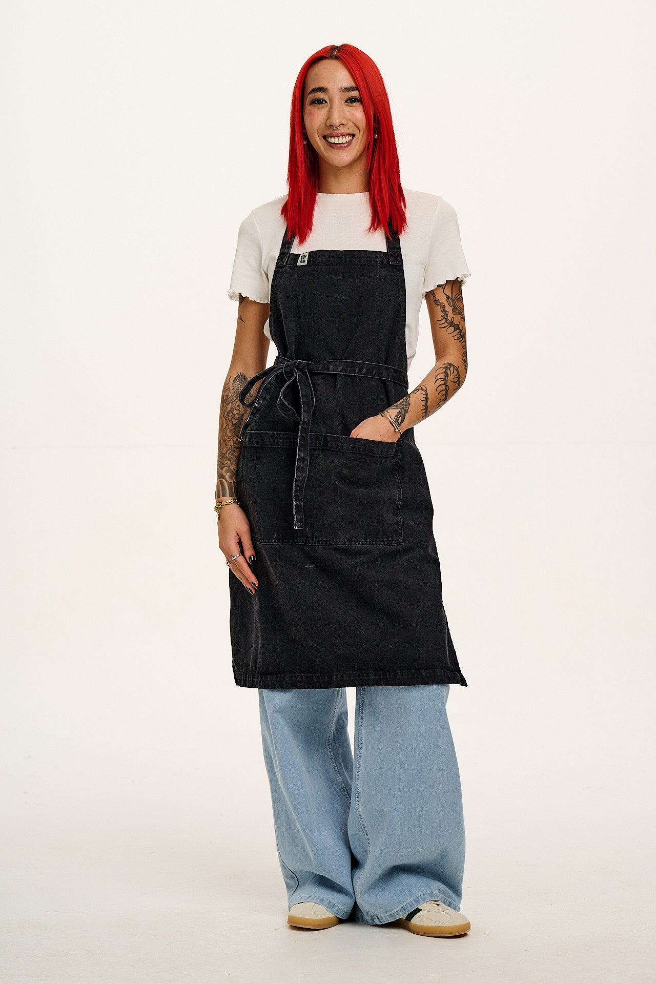 Amaia - Heavyweight Denim Apron in Washed Black