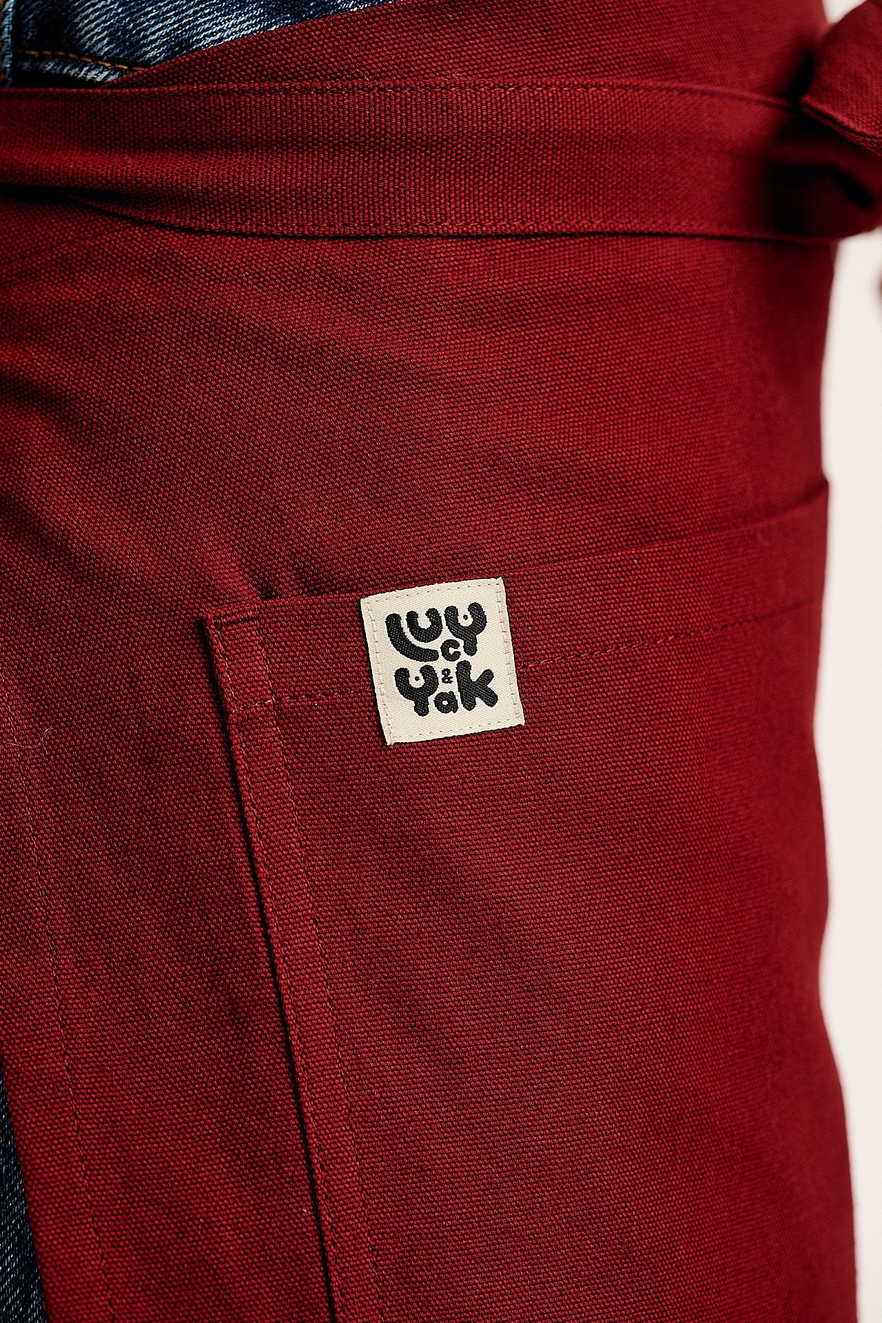 Millau - Midweight Cotton Waist Apron in Maroon