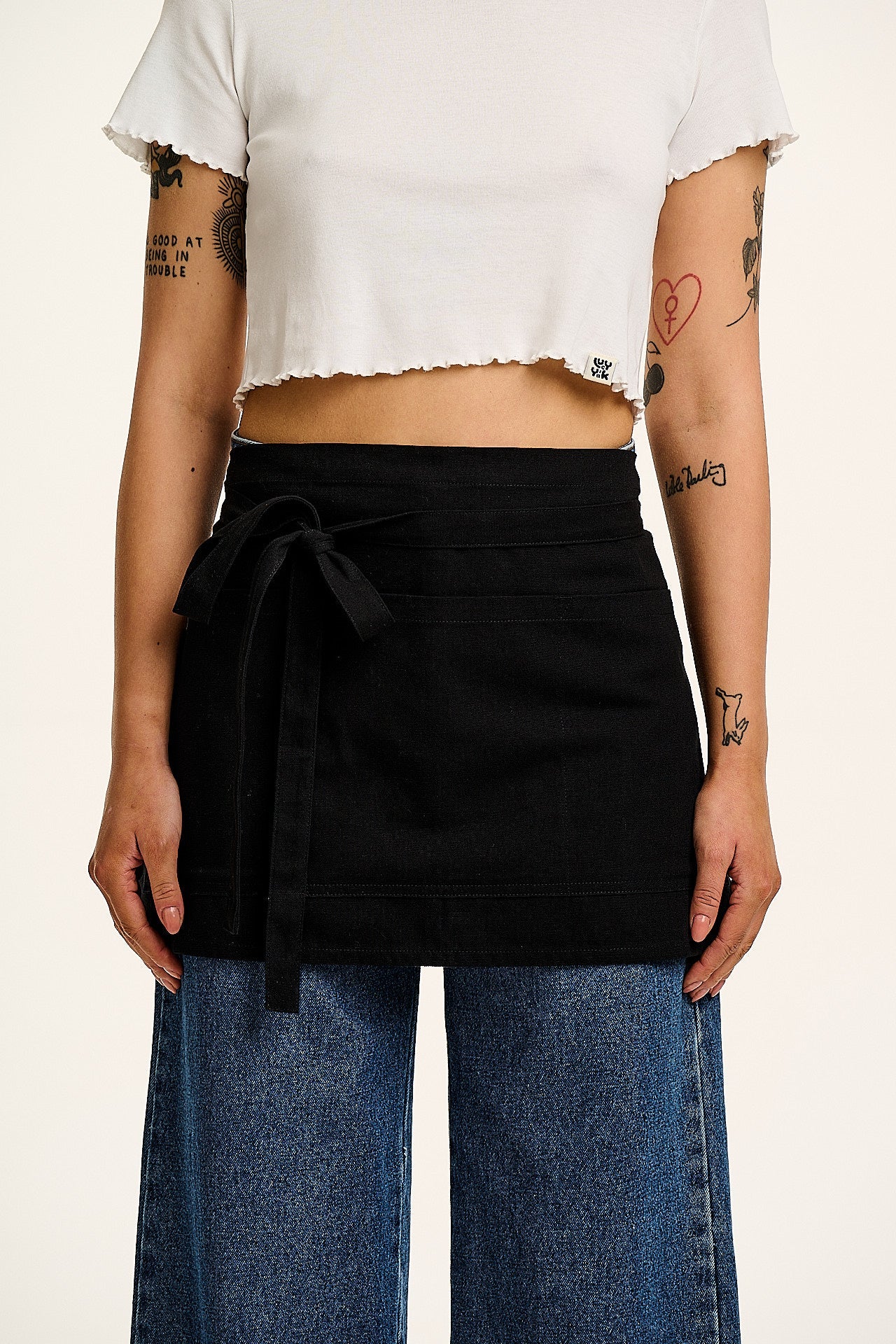 Millau - Midweight Cotton Waist Apron in Black