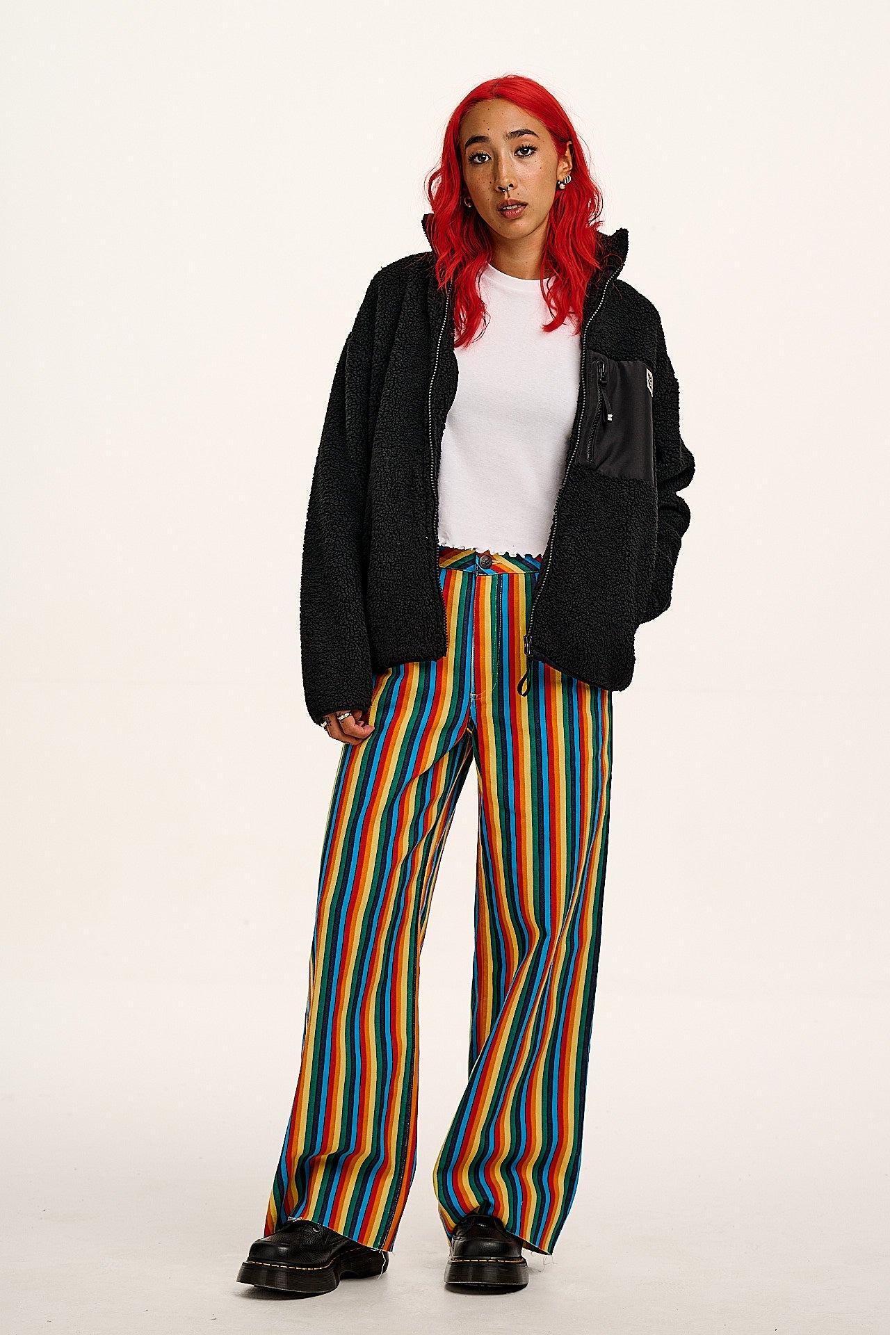 Carter - High Waisted Jeans in Rainbow Print